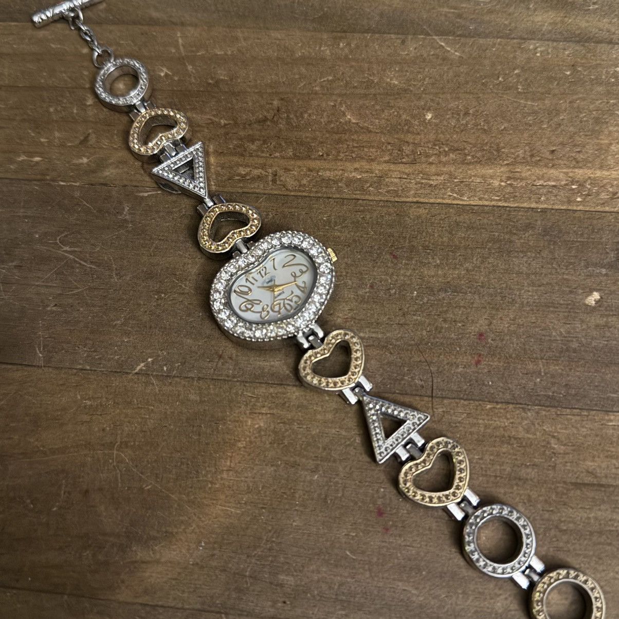 Other Vintage Sanis two tone heart shaped rhinestone watch Size ONE SIZE - 7 Thumbnail