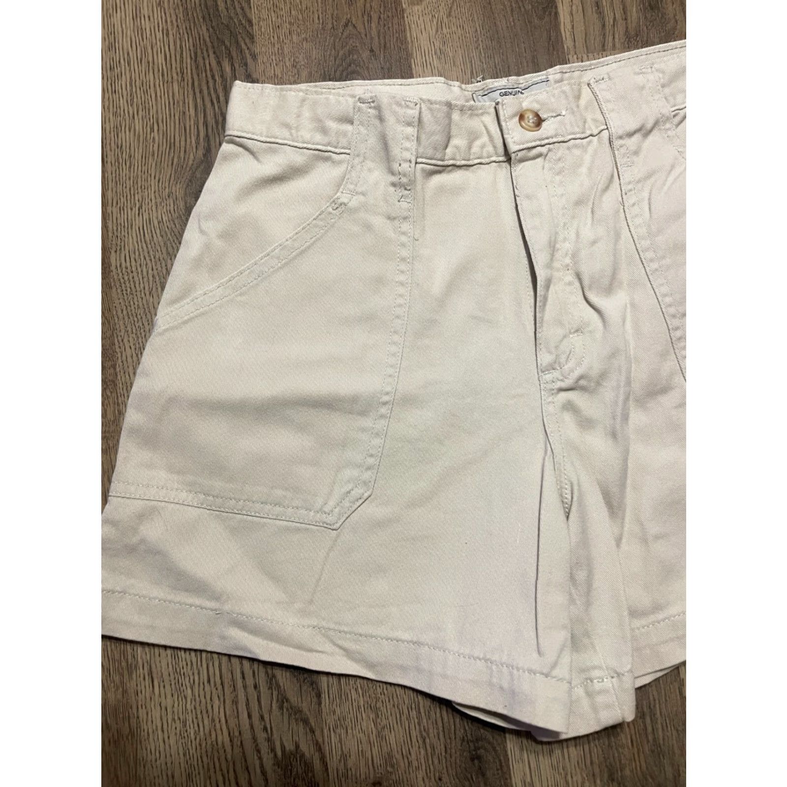 Vintage Sonoma Shorts Women’s Size 8 Beige Flat Front Pockets Chino Casual Modern Size US 8 / IT 38 - 3 Thumbnail