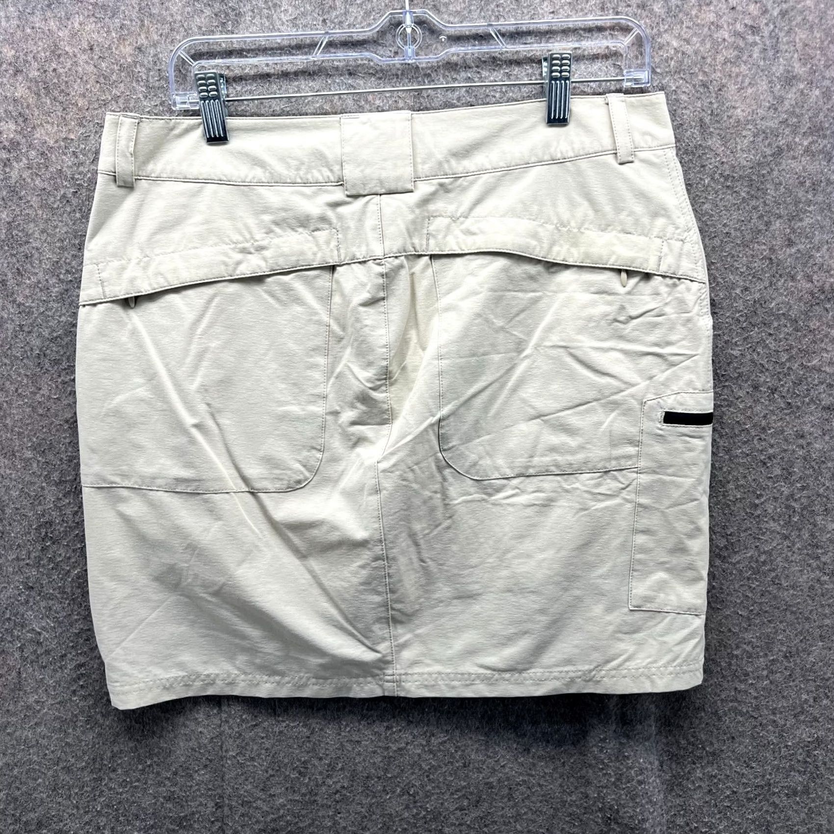 Eastern Mountain Sports EASTERN MOUNTAIN SPORTS Skort Womens Small Beige Stretch Outdoor Hiking Pockets Activewear Size 28" / US 6 / IT 42 - 2 Thumbnail