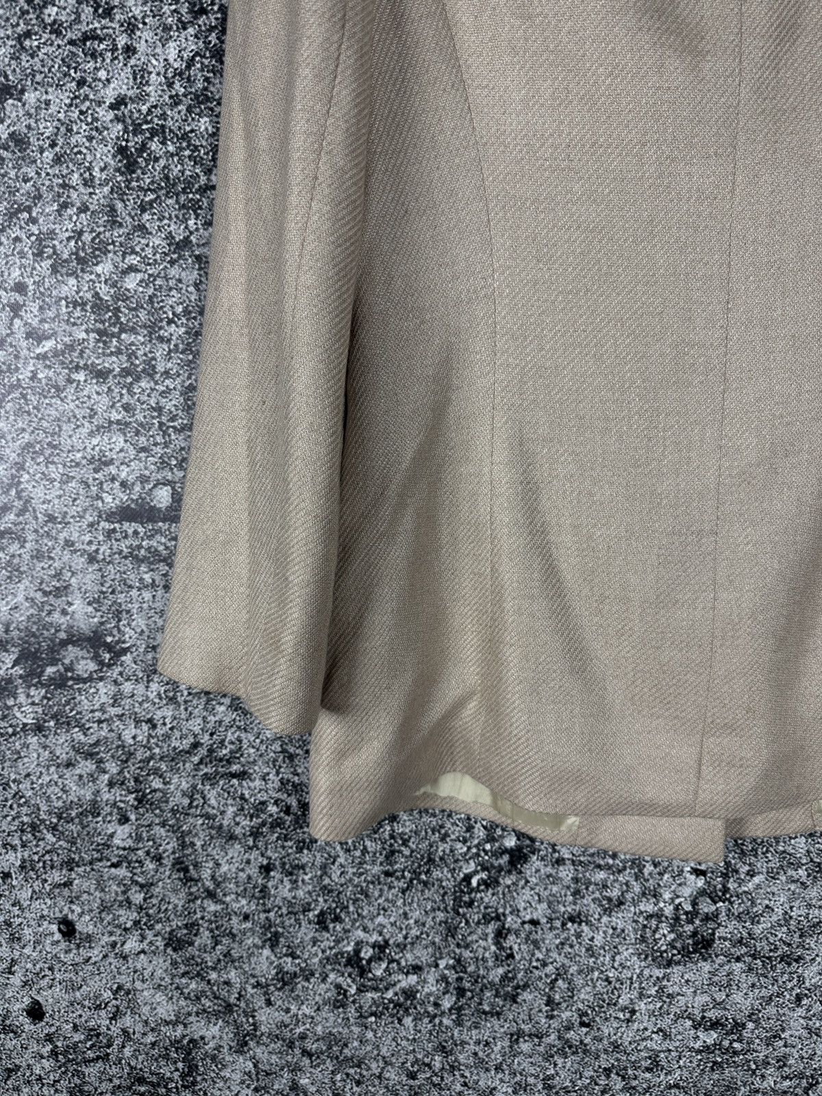 Salvatore Ferragamo Salvatore Ferragamo Vintage Blazer Jacket Cashemire/Silk 44 Size M / US 6-8 / IT 42-44 - 13 Thumbnail