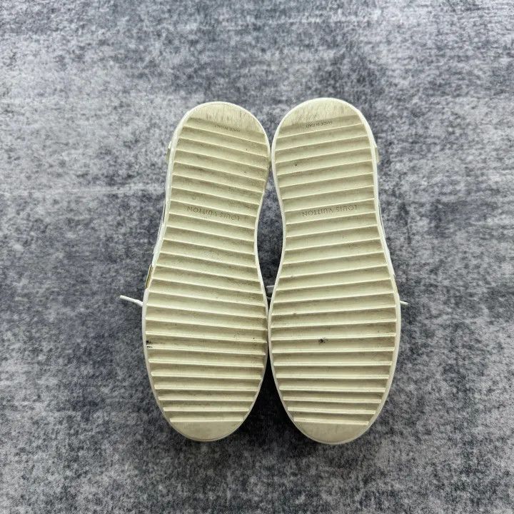 Louis Vuitton Louis Vuitton Time Out Casual Sneakers for Women -2508 Size US 6 / IT 36 - 8 Thumbnail
