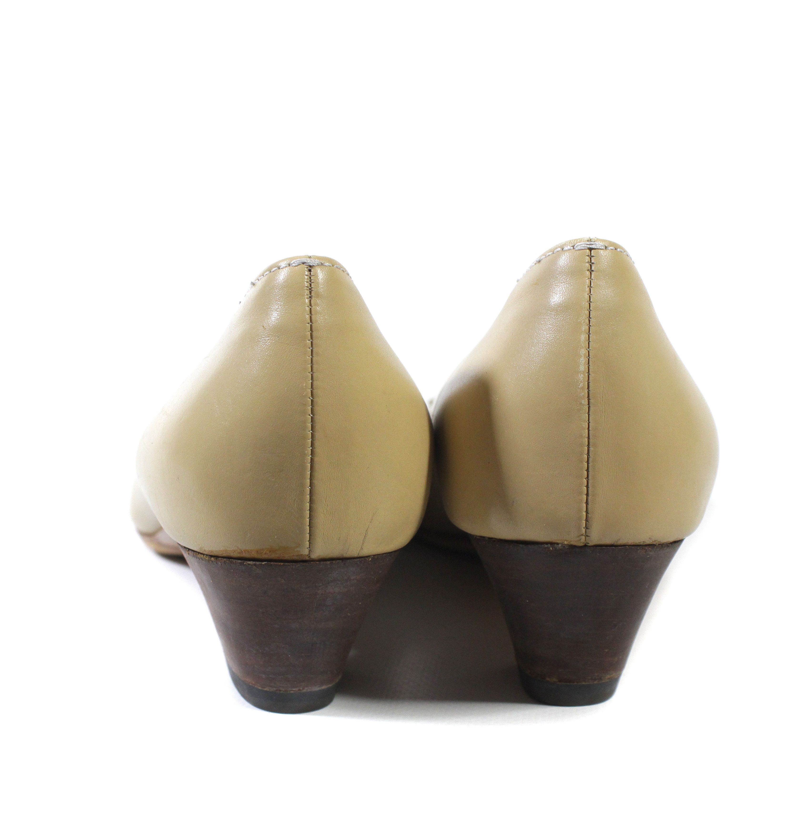 Salvatore Ferragamo 00S Logo Leather Heels Vintage Size US 9 / IT 39 - 4 Thumbnail