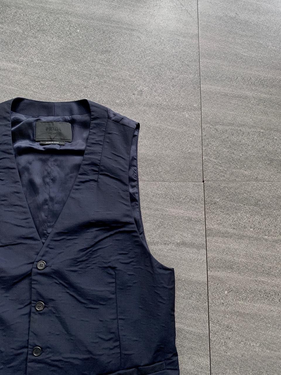 Prada FREE TAX! Buckleback Hybrid Tailored Vest Size US L / EU 52-54 / 3 - 2 Thumbnail