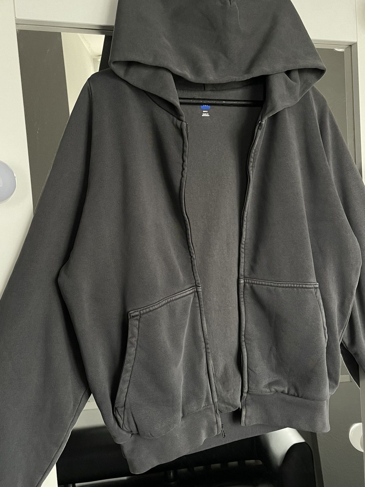 Balenciaga × Gap × Kanye West Gap YZY Yeezy zip hoodie S Kanye West Size US S / EU 44-46 / 1 - 5 Thumbnail