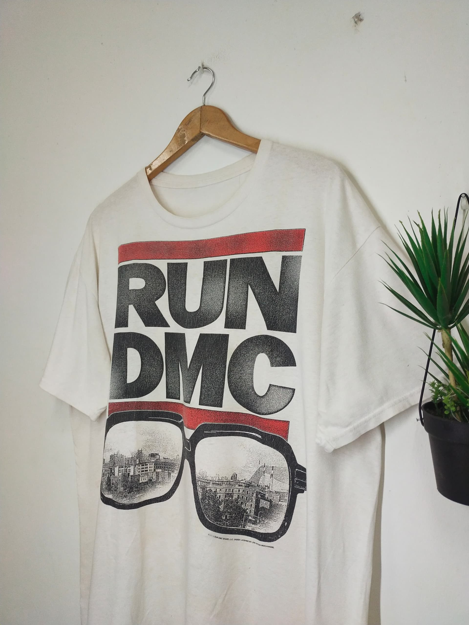 Band Tees Vintage 2001 RUN DMC rap tees t shirt band promo Size US XL / EU 56 / 4 - 2 Thumbnail