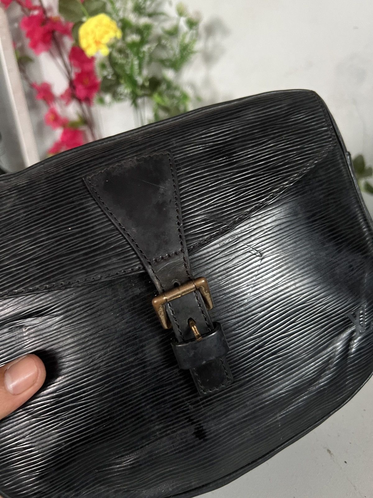 Louis Vuitton Authentic Louis Vuitton Juenne Pille Epi ❌no Soulder❌ Size ONE SIZE - 9 Thumbnail
