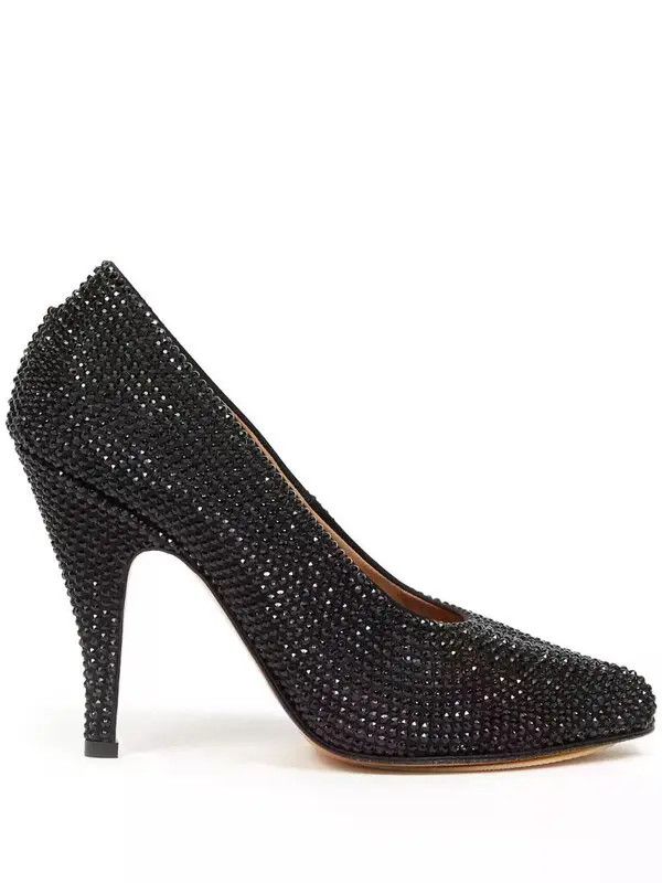 oc11z1225 Tabi Rhinestone Embellished Pumps in Black