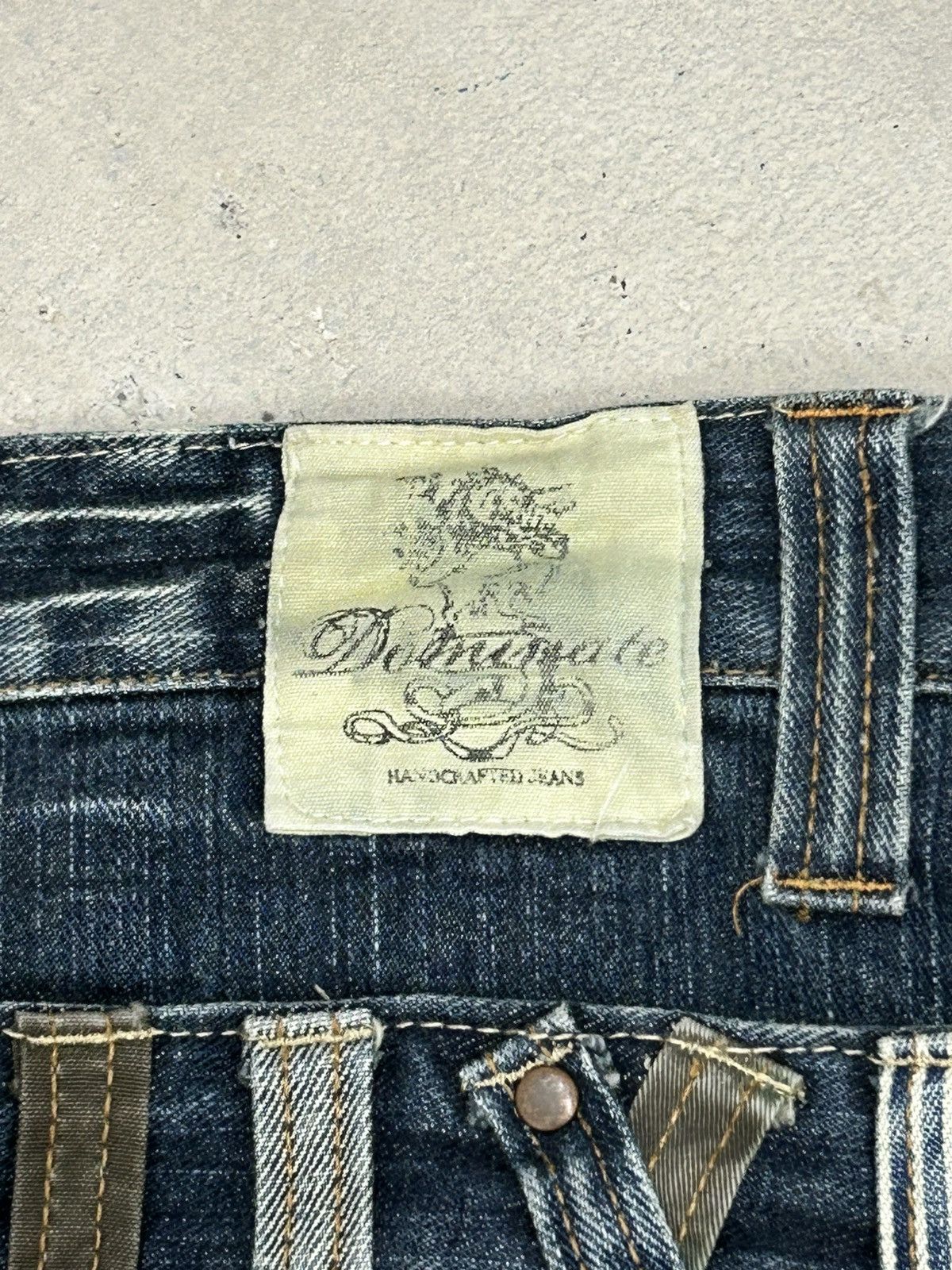 Japanese Brand Vintage Dominate Double Waist Whisker Clawn Mark Distressed Size US 35 - 19 Thumbnail