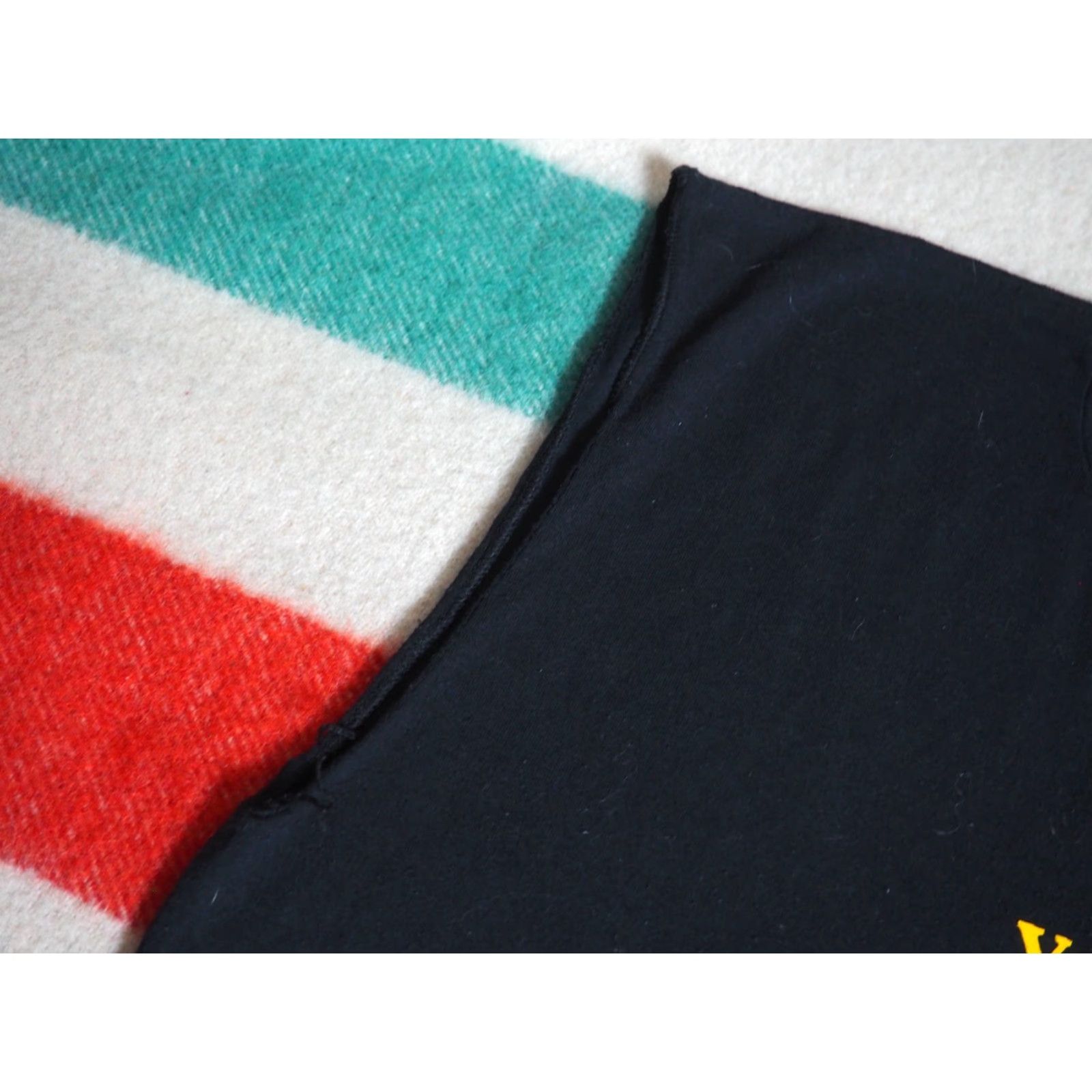 Jerzees VTG Jerzees Kiss Ass Joke Humor Faded Black USA Tank Top T-Shirt Mens L Size US L / EU 52-54 / 3 - 6 Thumbnail
