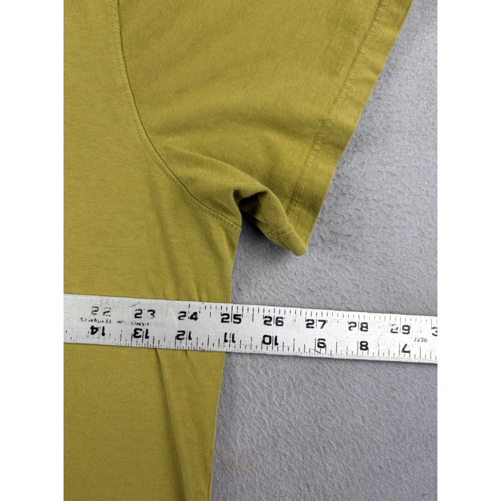 Vintage American Giant T-Shirt Men 2XL Green Short Sleeve Cotton USA Made Crew Neck Solid Vintage? No (based on original) Size US XXL / EU 58 / 5 - 5 Thumbnail