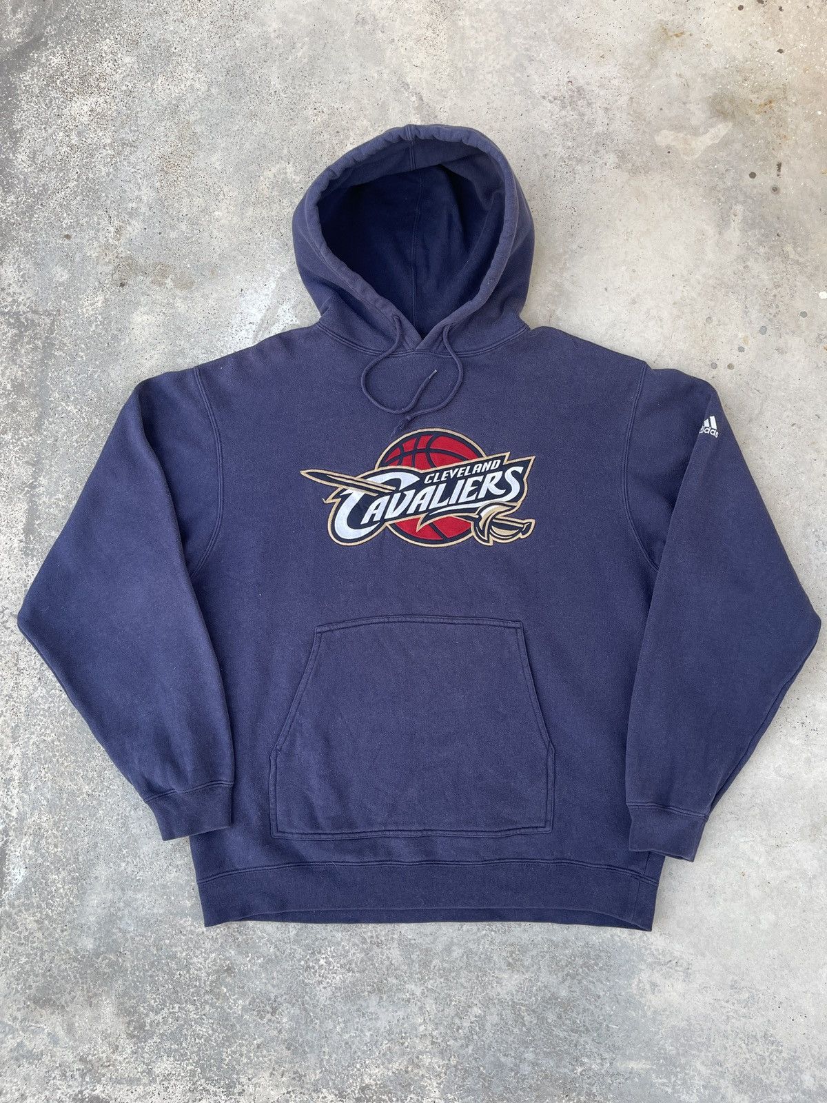 Adidas × Vintage Adidas Cleveland Cavaliers Basketball Pull Over Hoodie Size US L / EU 52-54 / 3 - 1 Thumbnail