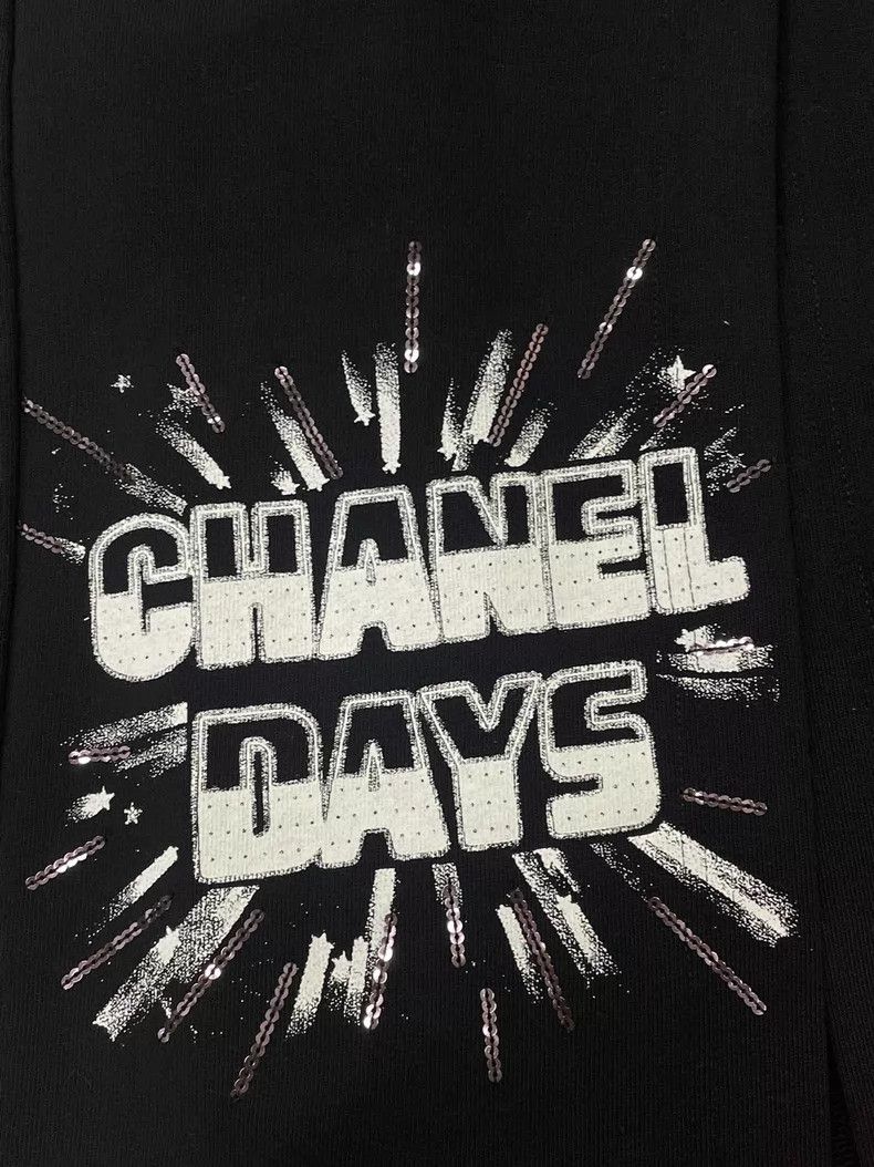 Chanel Chanel Black and white letter printed slit skirt Size 25" / US 0 / IT 36 - 2 Thumbnail