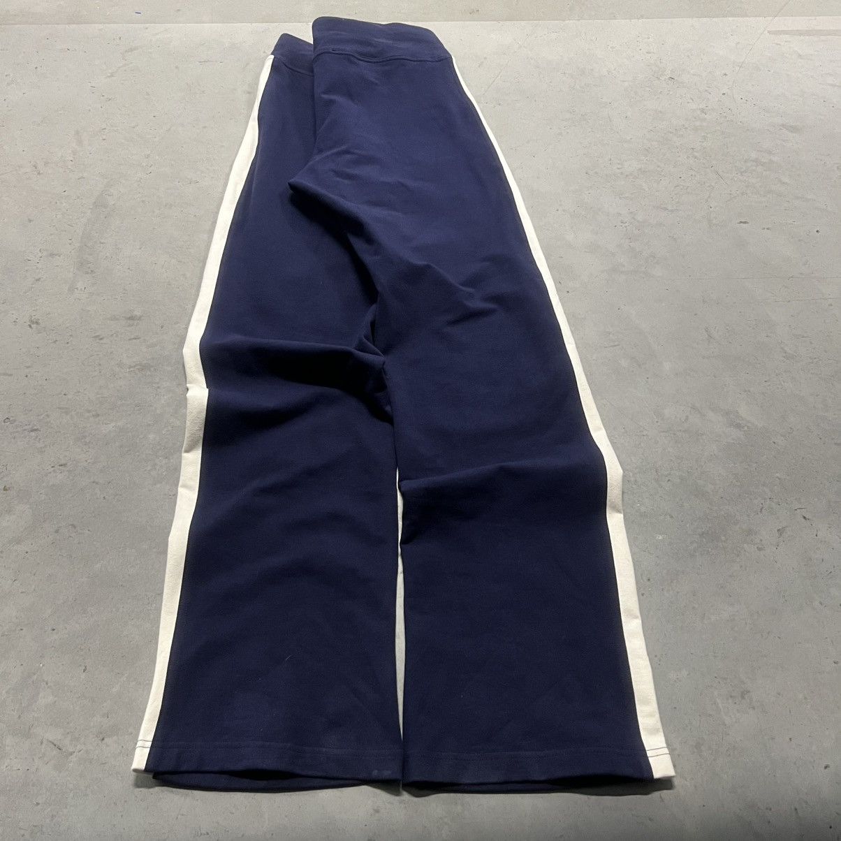 Japanese Brand × Vintage Crazy Vintage Y2K/2000s Baggy Navy Blue Striped Sweatpants ! Size US 34 / EU 50 - 5 Thumbnail