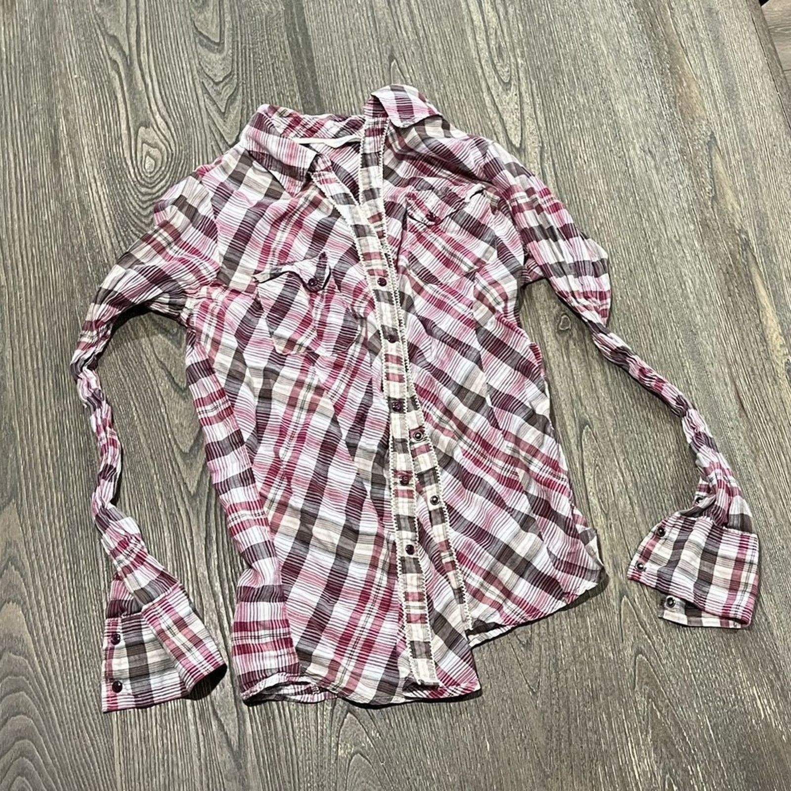 Vintage Maurices Button Down Shirt Plaid Long Sleeve Smocked Size M Size M / US 6-8 / IT 42-44 - 1 Thumbnail