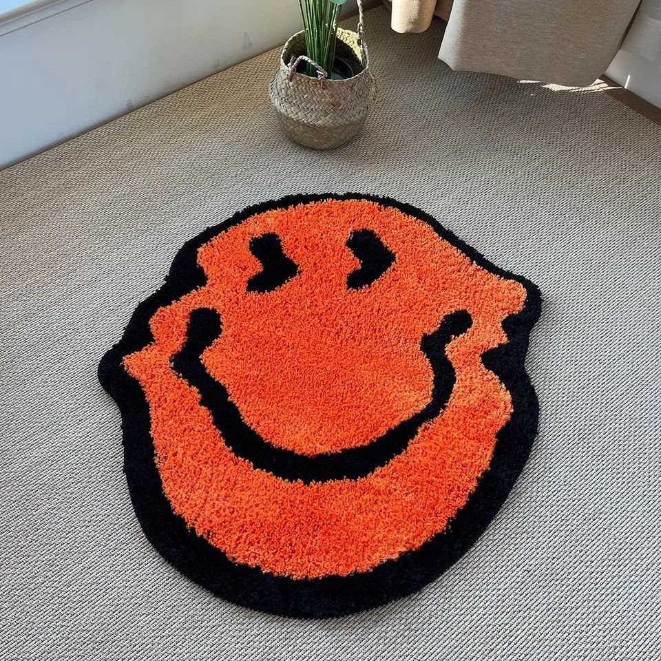 Handmade Soft Tufted Smiling Print Handmade Fluffy Rug Carpet Size ONE SIZE - 2 Thumbnail