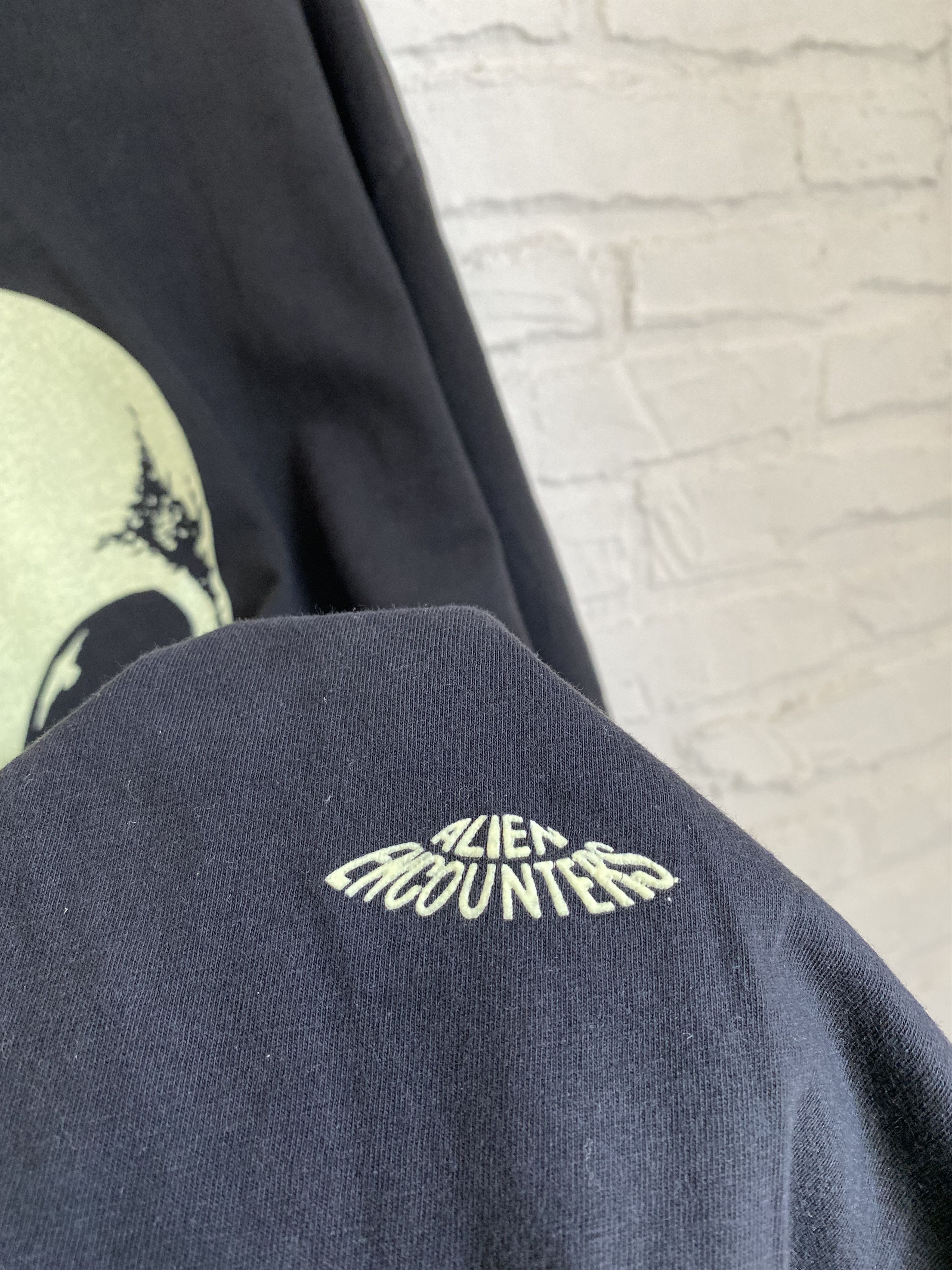 Band Tees × Vintage Vintage 90s Alien abductee Alien encounters t-shirt Size US L / EU 52-54 / 3 - 5 Thumbnail