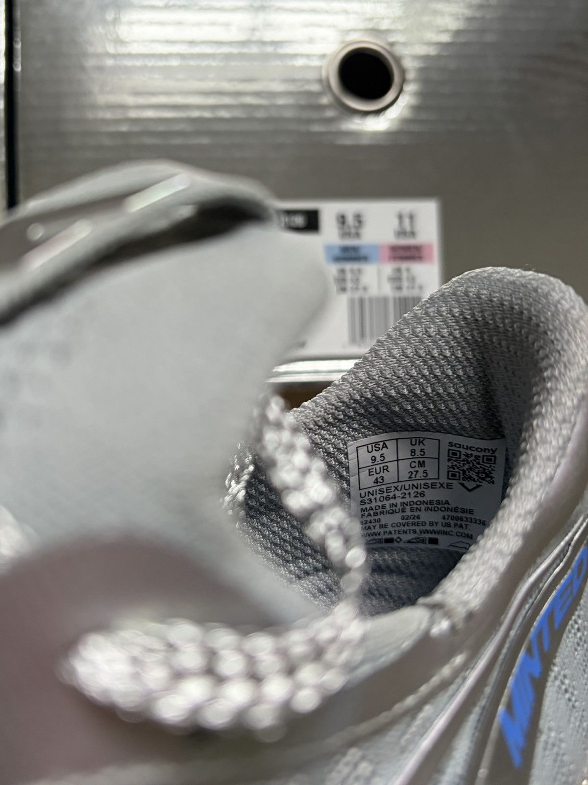 Minted New York × Saucony Saucony x Minted NY Endorphin Pro 5 Chromium Metallic Silver Size US 9.5 / EU 42-43 - 10 Thumbnail