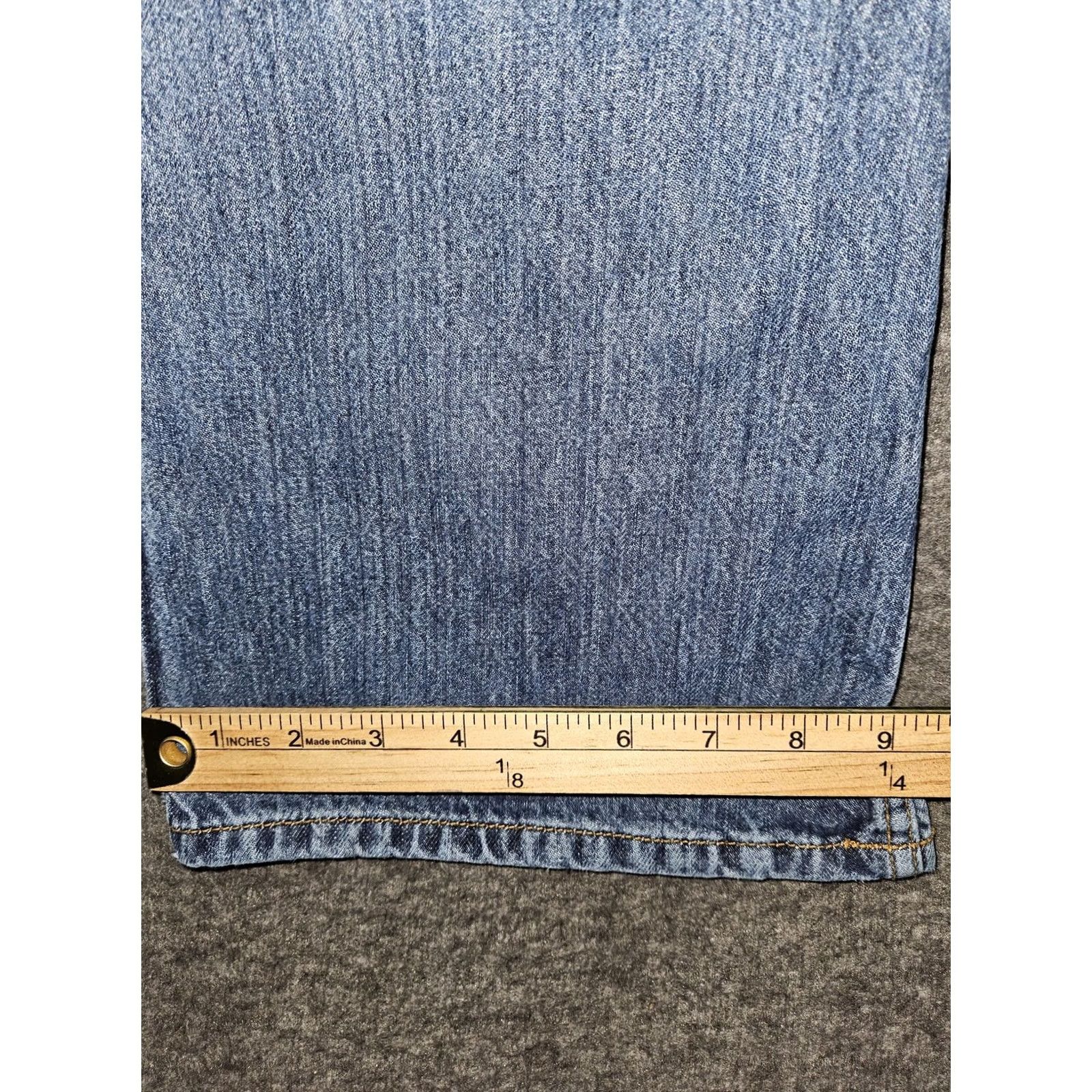 American Eagle Outfitters American Eagle Outfitters Jeans Womens 12 Blue Bootcut Medium Wash Denim Classic Bootcut Jeans Womens 12 Blue Mens? Size 34" / US 12 / IT 48 - 7 Thumbnail