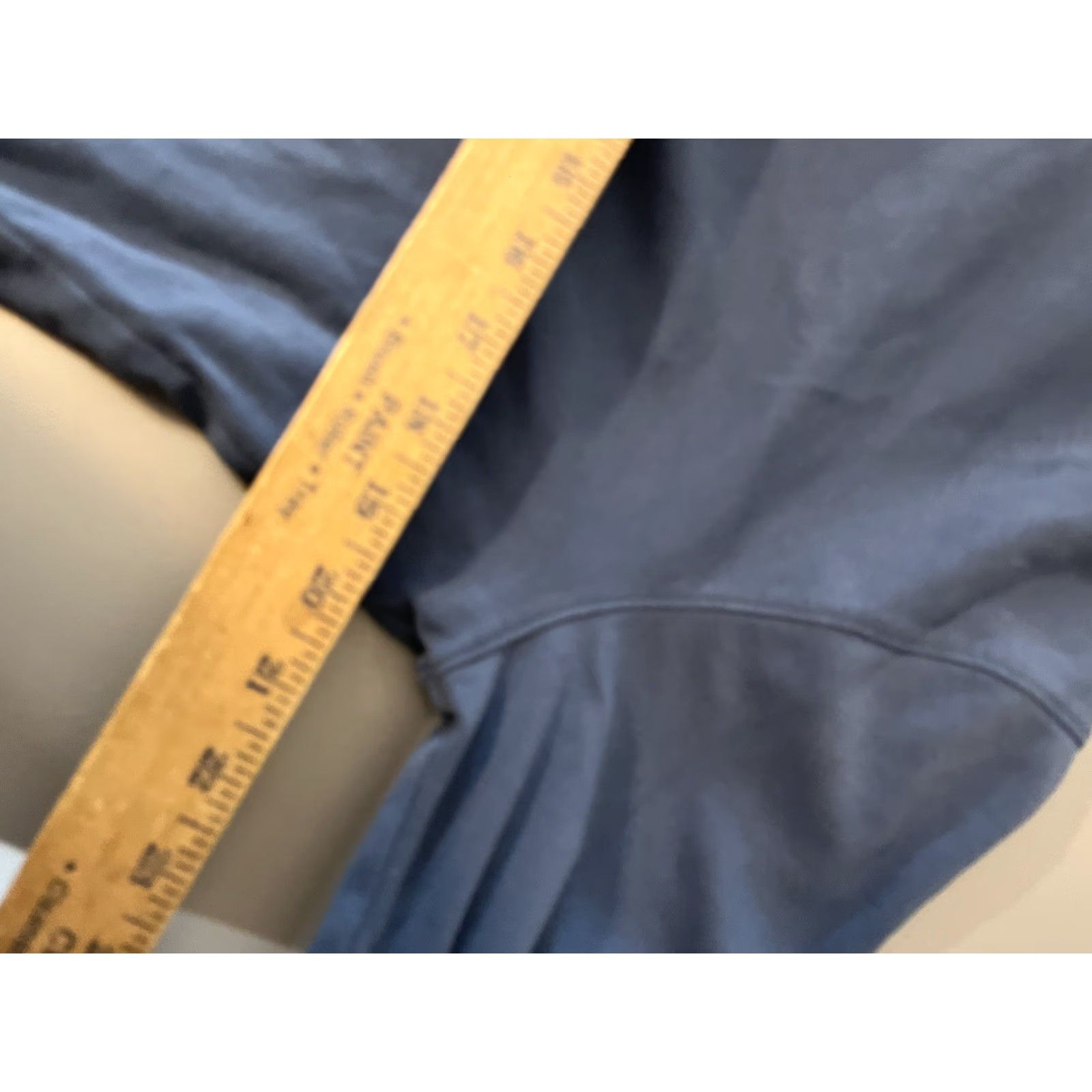 Banana Republic Banana Republic Sweatshirt Mens Large Blue Long Sleeve Henley 1/4 Zip Pockets Mock Neck Button Size US L / EU 52-54 / 3 - 5 Thumbnail