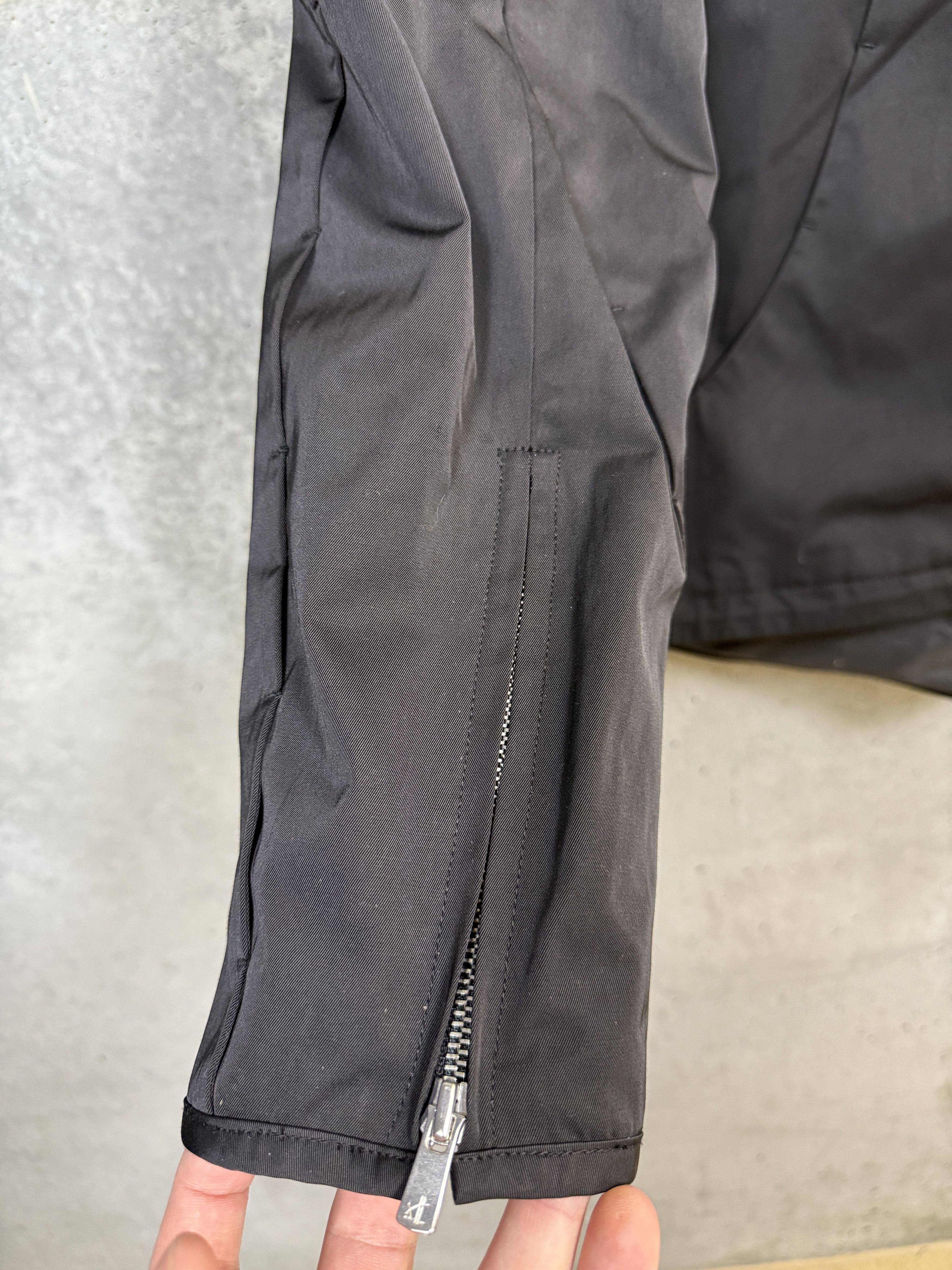 FFFPOSTALSERVICE $1150 FFFPOSTALSERVICE Storm Jacket Size US L / EU 52-54 / 3 - 10 Thumbnail