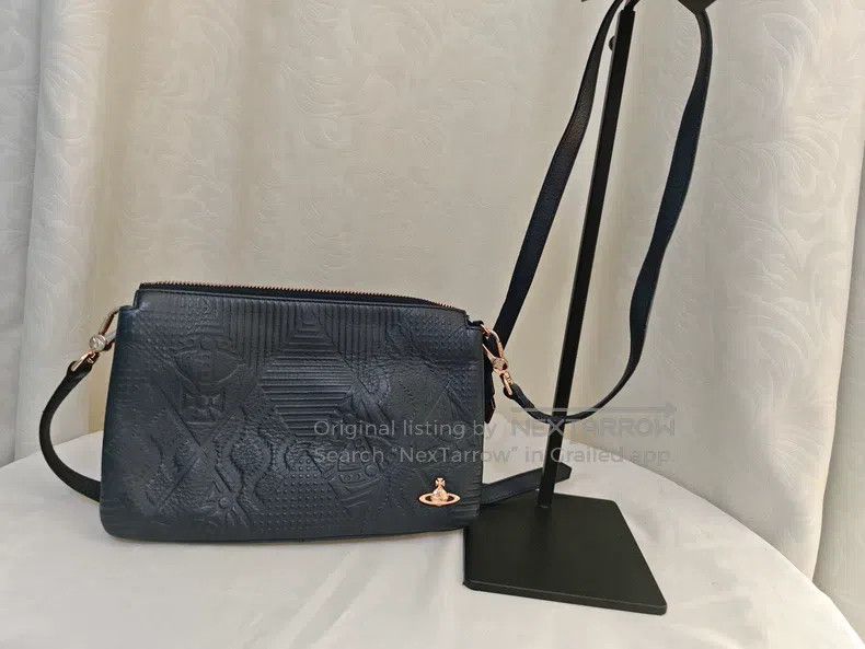 Vivienne Westwood Vivienne Westwood size os Black embossed crossbody bag Size ONE SIZE - 1 Thumbnail