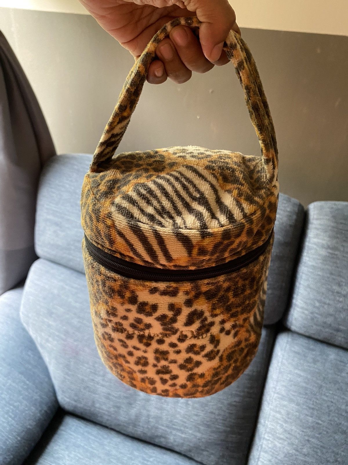 Dior Christian Dior CD Leopard Mini Vanity Bag. Size ONE SIZE - 9 Thumbnail
