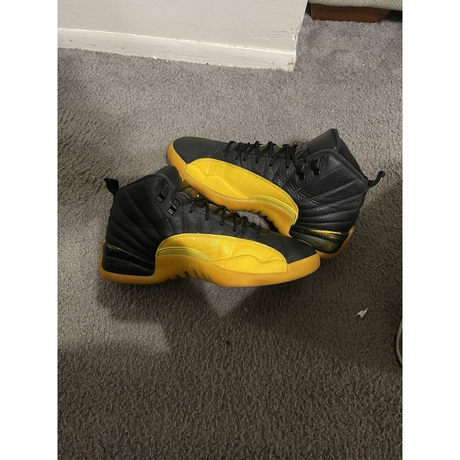 Jordan Brand Size 9.5 - Air Jordan 12 Retro University Gold 2020 Size US 9.5 / EU 42-43 - 3 Thumbnail