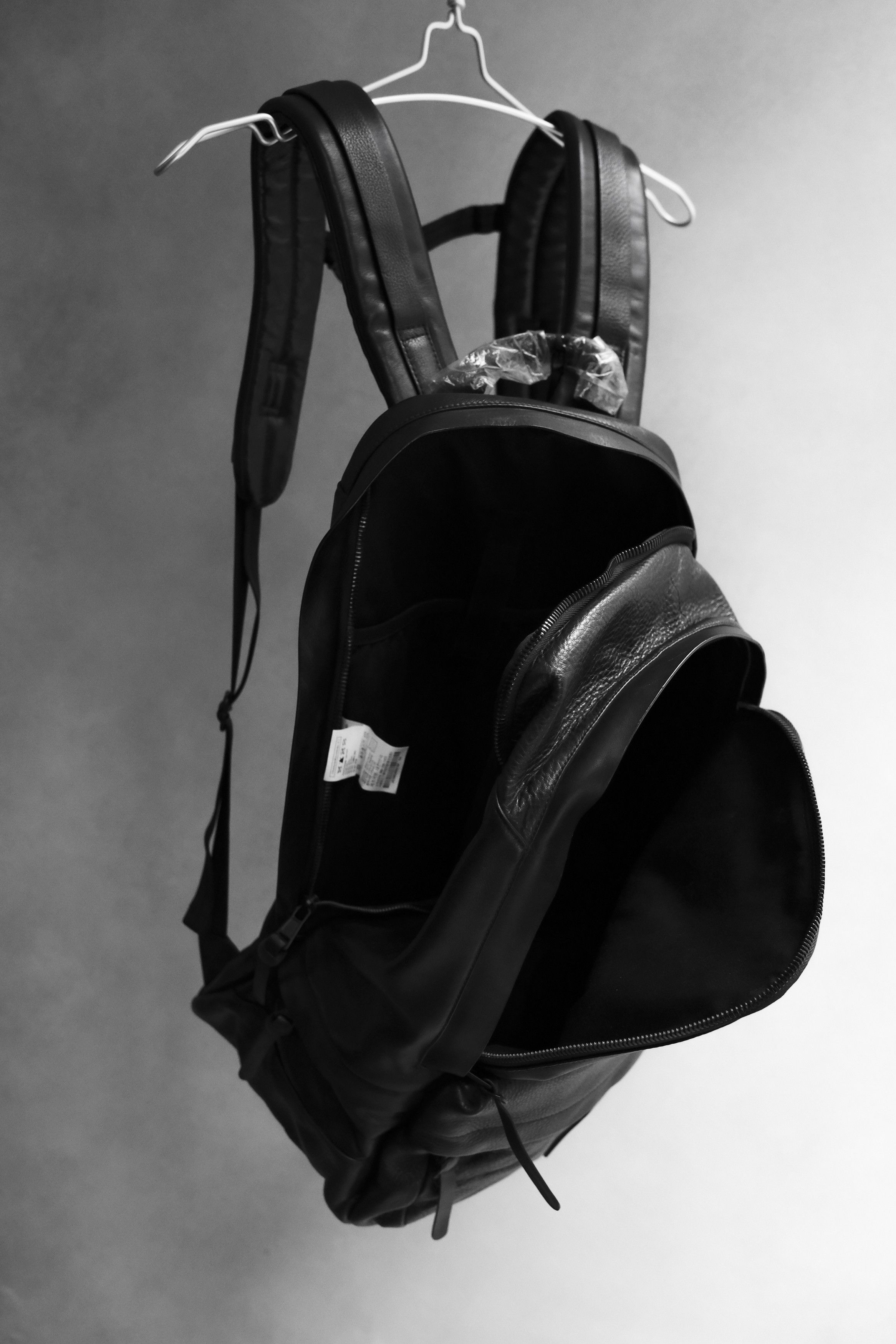 Juun.J JUUN.J Leather Backpack- Black Size ONE SIZE - 2 Thumbnail