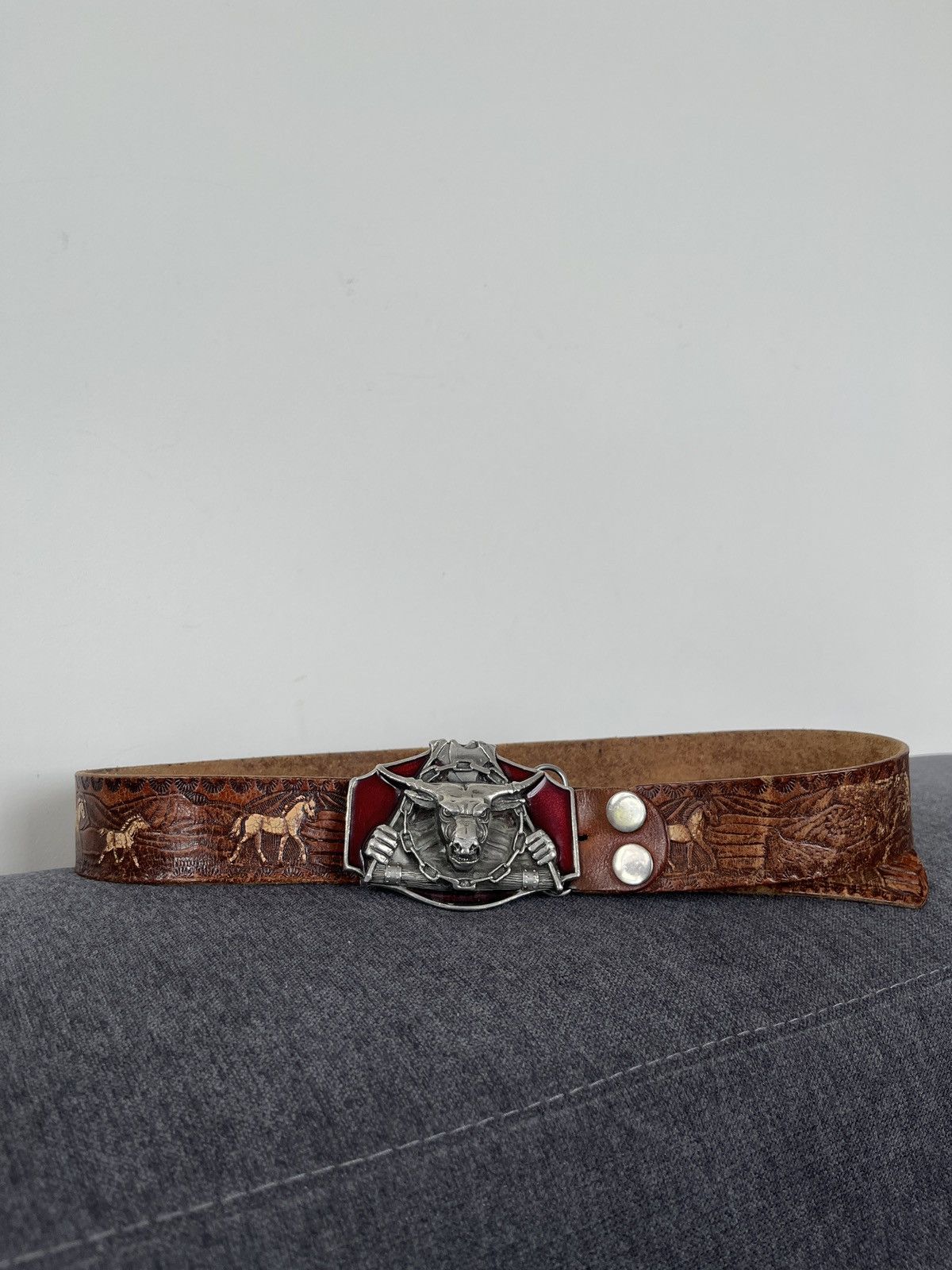 Cowboy Equipment × Vintage 1990 Transide Dragon Designs Minotaur Buckle Leather Belt Size ONE SIZE - 6 Thumbnail