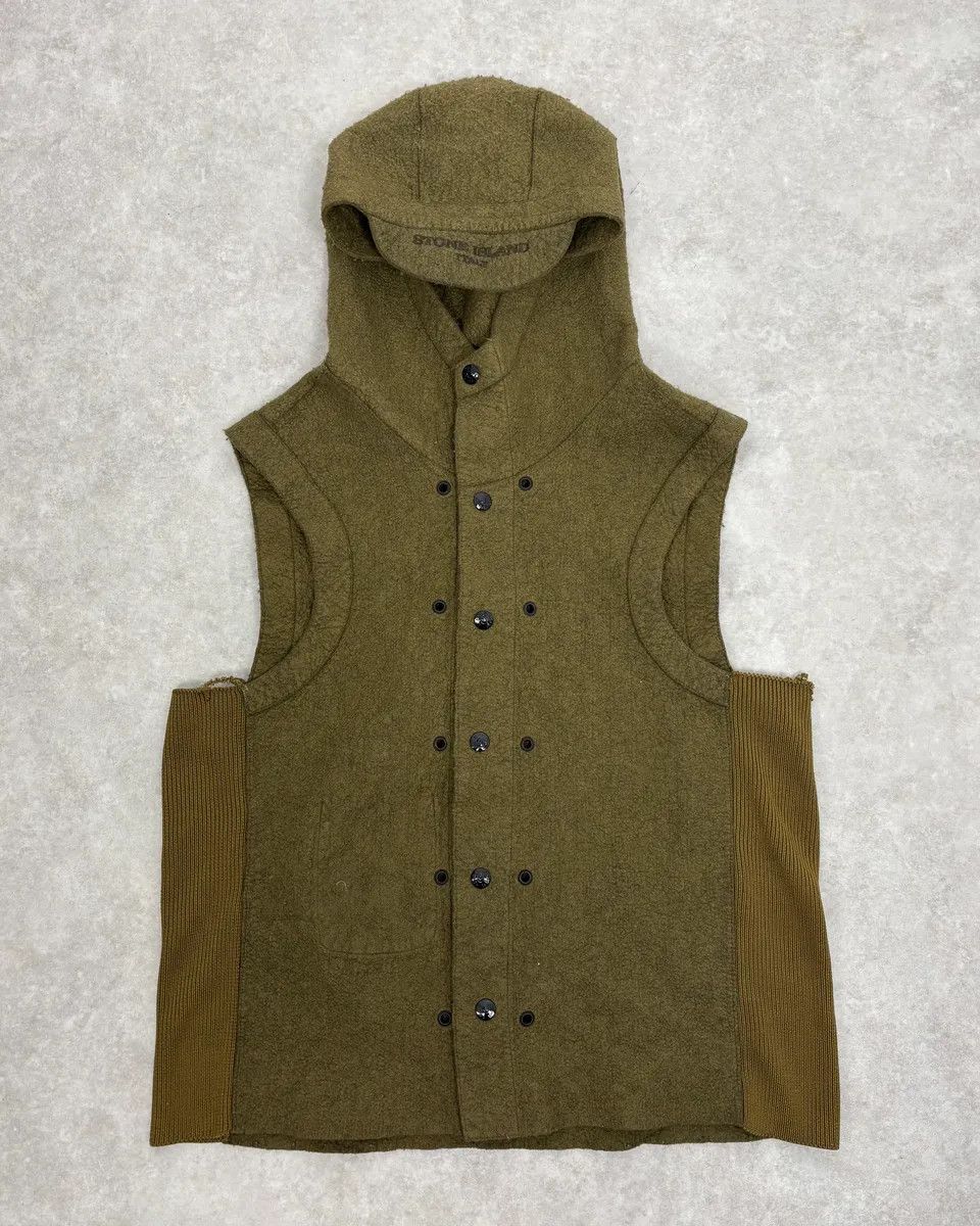 Stone Island Stone Island Sleeveless Hooded Khaki Vest Jacket Size US S / EU 44-46 / 1 - 1 Thumbnail