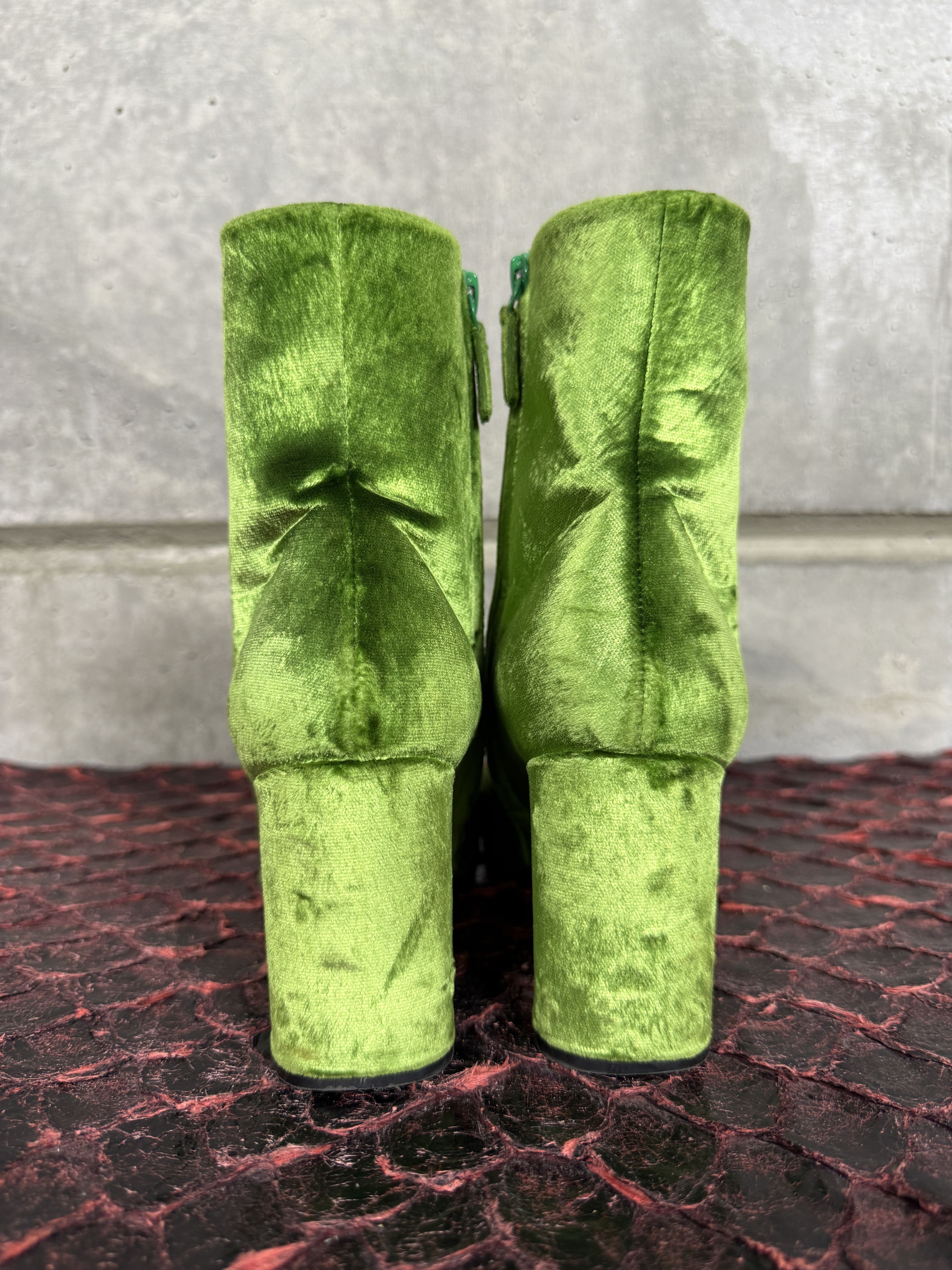 Balenciaga Balenciaga Ville Velvet/Leather Ankle Boots Size US 7 / IT 37 - 4 Thumbnail