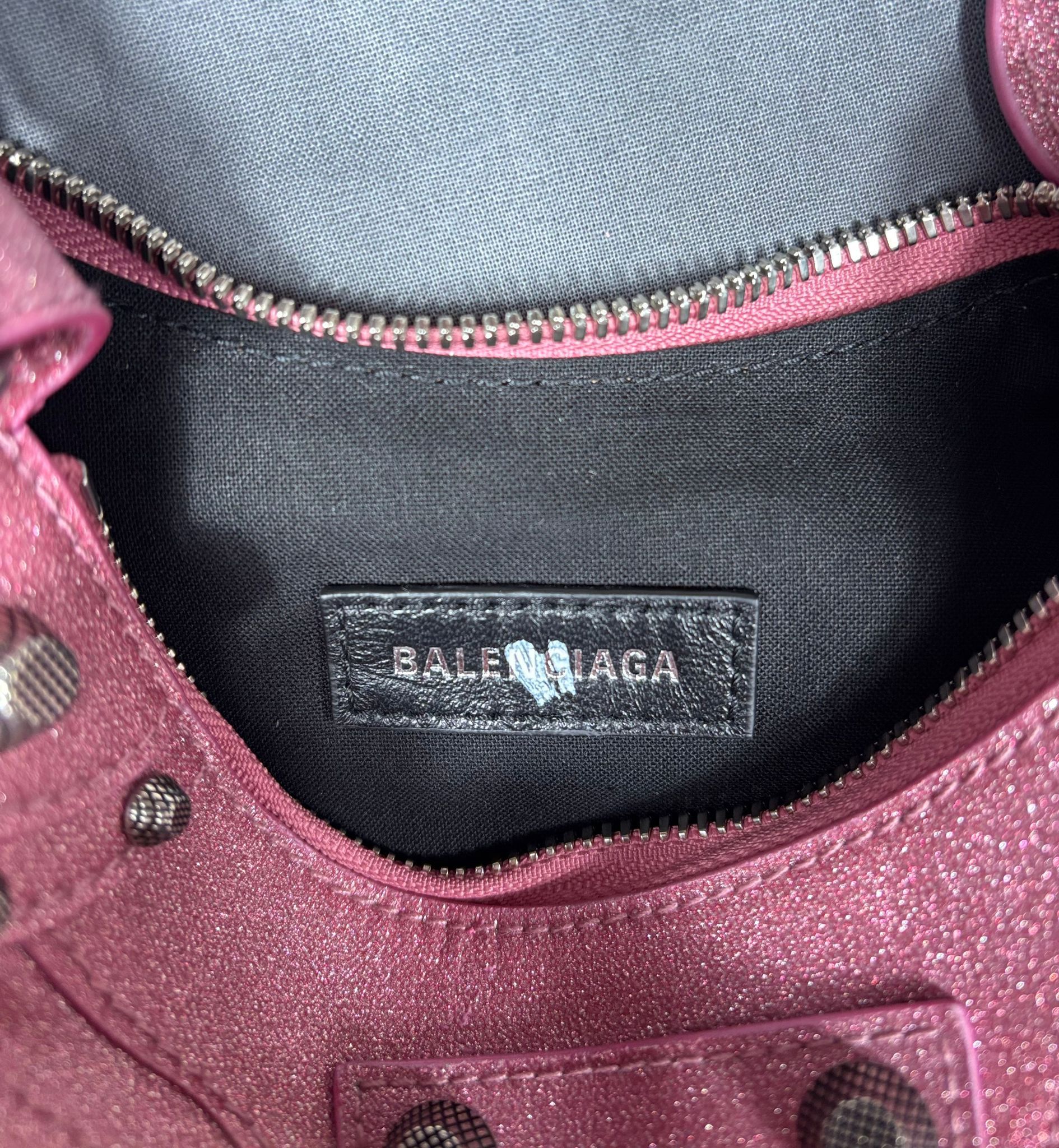 Balenciaga Balenciaga Le Cagole XS Glitter Pink Heart Mirror New Size ONE SIZE - 11 Thumbnail