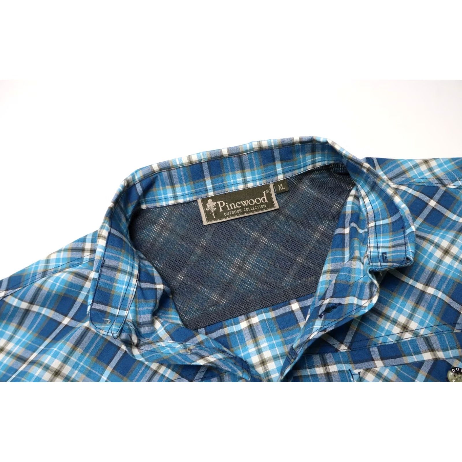 Vintage PINEWOOD Shirt Men's XL Blue Plaid Button-Down Outdoor Patched Pocket Size US XL / EU 56 / 4 - 4 Thumbnail