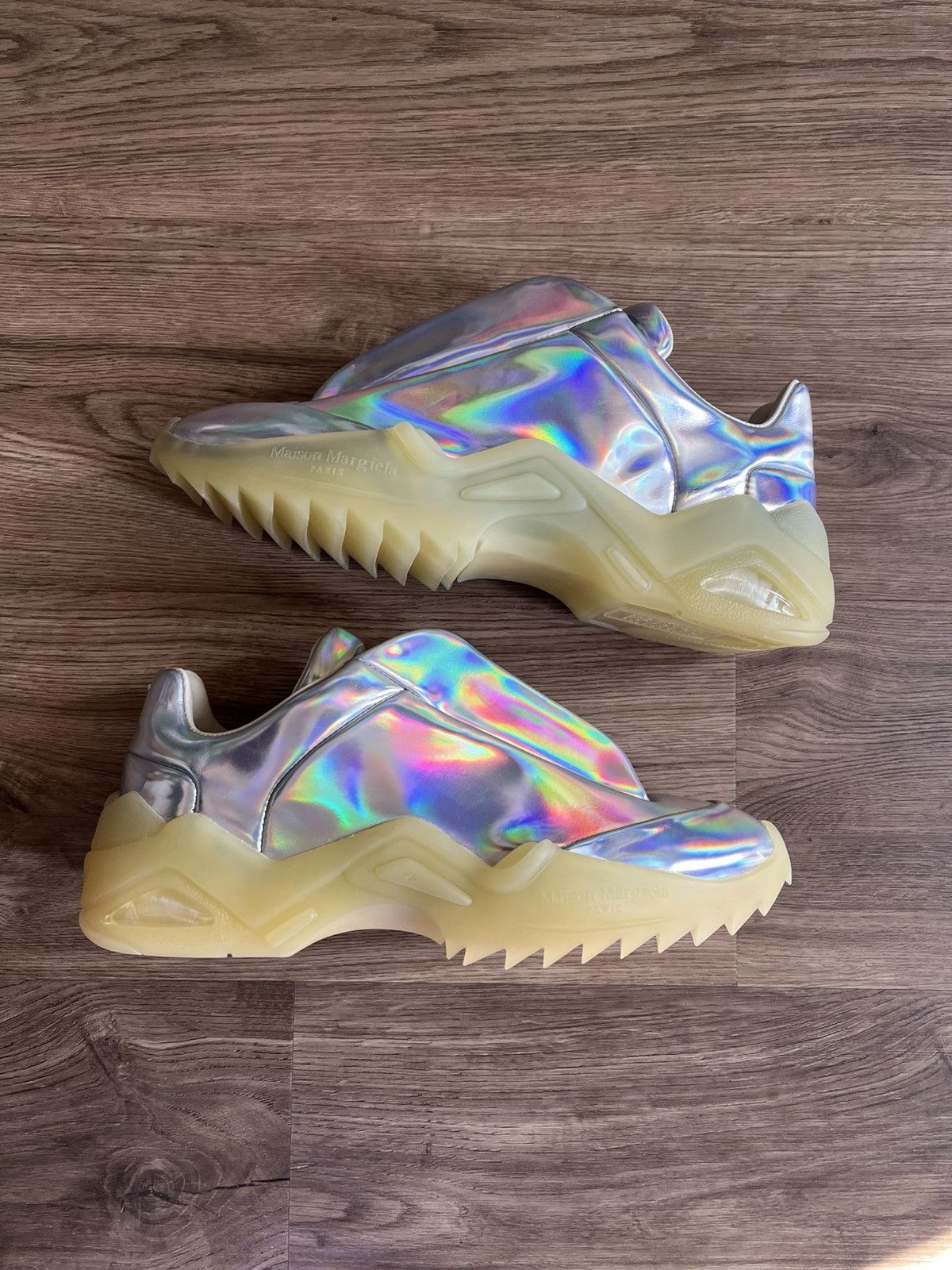 Maison Margiela Maison Margiela New Future Low Silver Iridescent Size 41 Size US 9 / EU 42 - 3 Thumbnail
