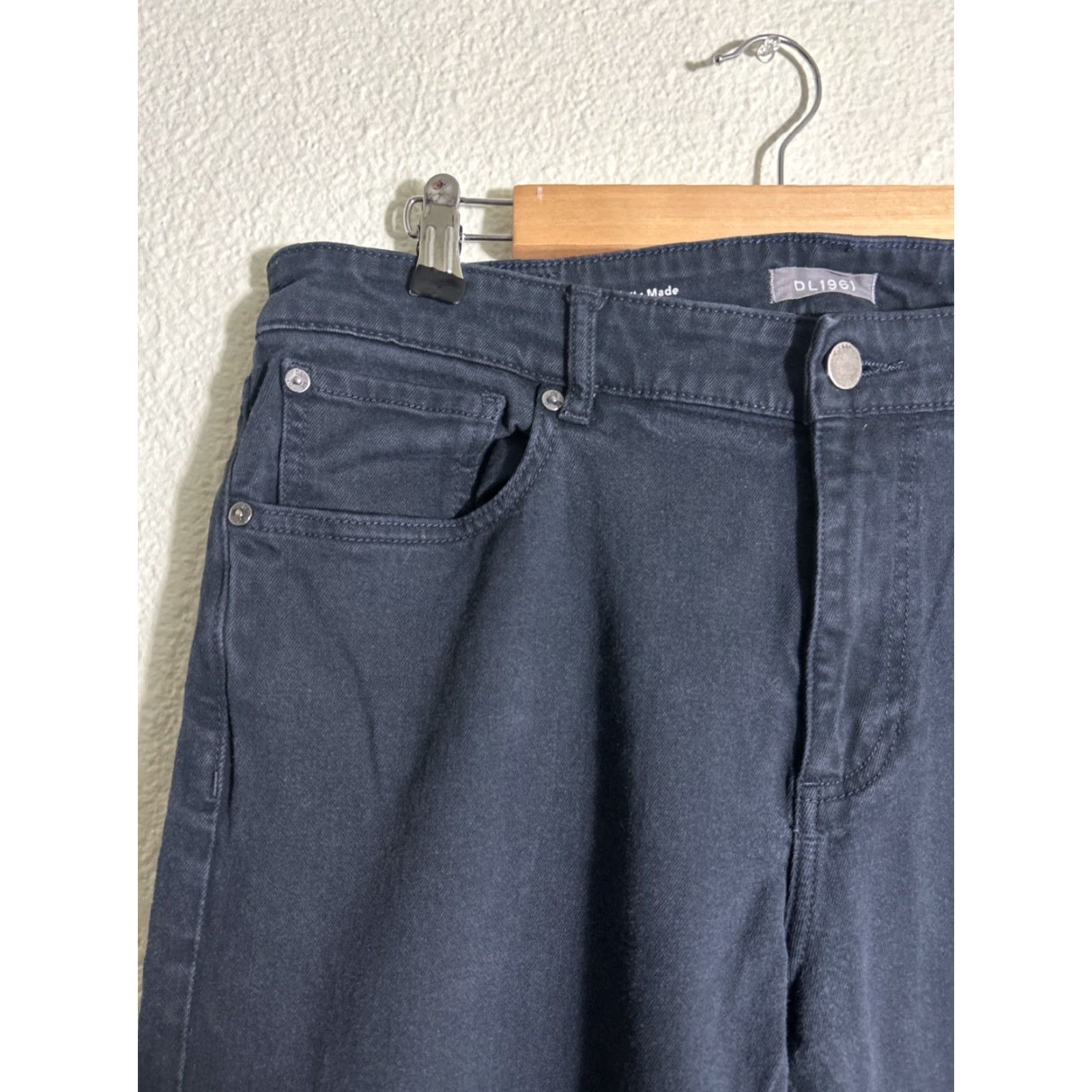 DL1961 DL1961 AVERY Jeans Mens 34x32 Black Modern Straight Pants Regular Inseam 32 Jeans Black Mens Size US 34 / EU 50 - 4 Thumbnail