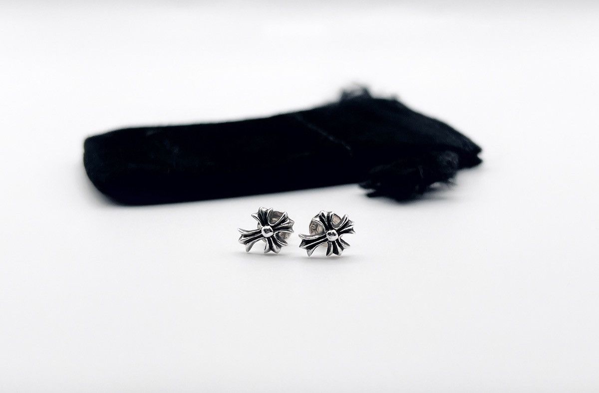 Chrome Hearts Chrome Hearts Cross Plus #2 Earrings For A Pair