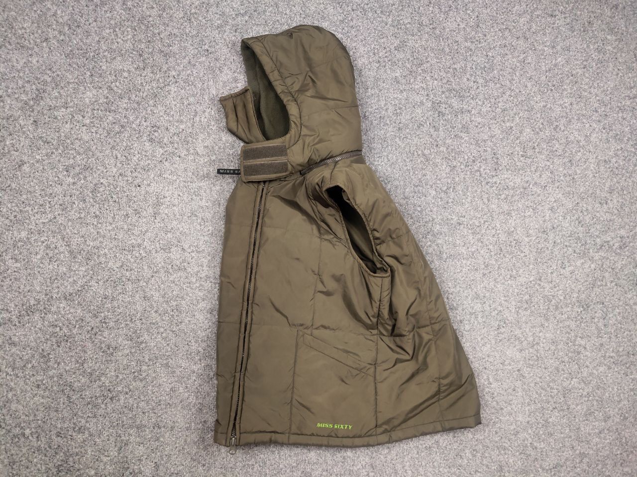Miss Sixty Vintage Miss Sixty Y2K vest Zip up pocket hooded jacket Size L / US 10 / IT 46 - 10 Thumbnail