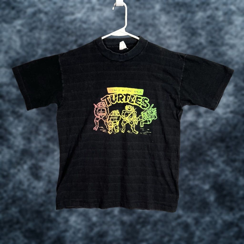 Vintage VINTAGE TMNT Shirt Adult Medium Black Mens - 1980s Graphic Tee, Teenage Mutant Ninja Turtles Tee, Men’s MM, Black Tee, 80s Sportwear/Beach Style Size US M / EU 48-50 / 2 - 1 Thumbnail
