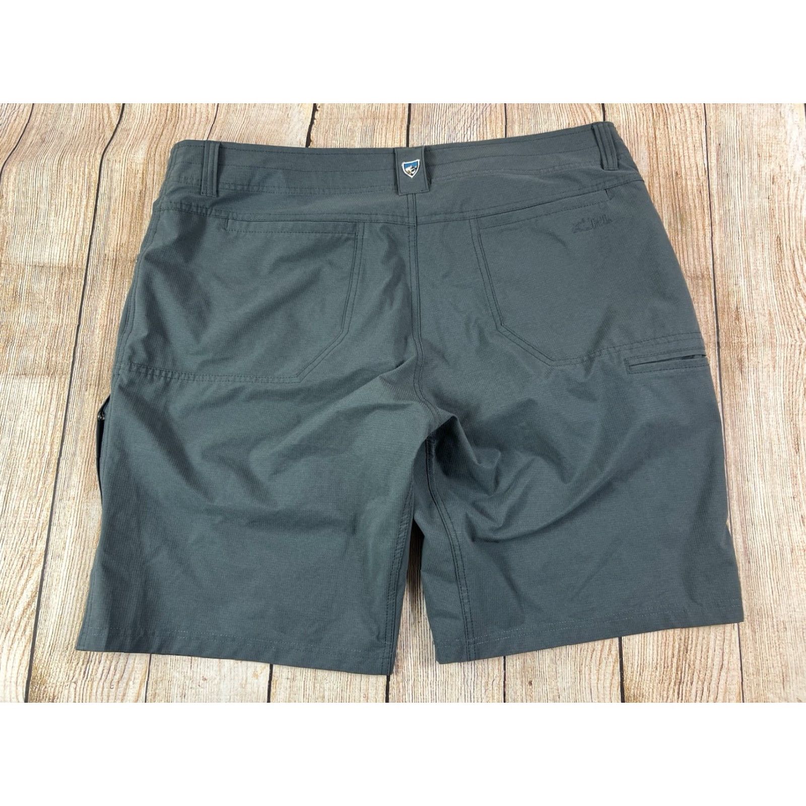 Vintage Kuhl Mens Cargo Shorts Hiking Outdoor Gray 40 Regular Pockets Zip Front Flat Front Nylon Polyester Casual Travel - Size US 40 / EU 56 - 2 Thumbnail