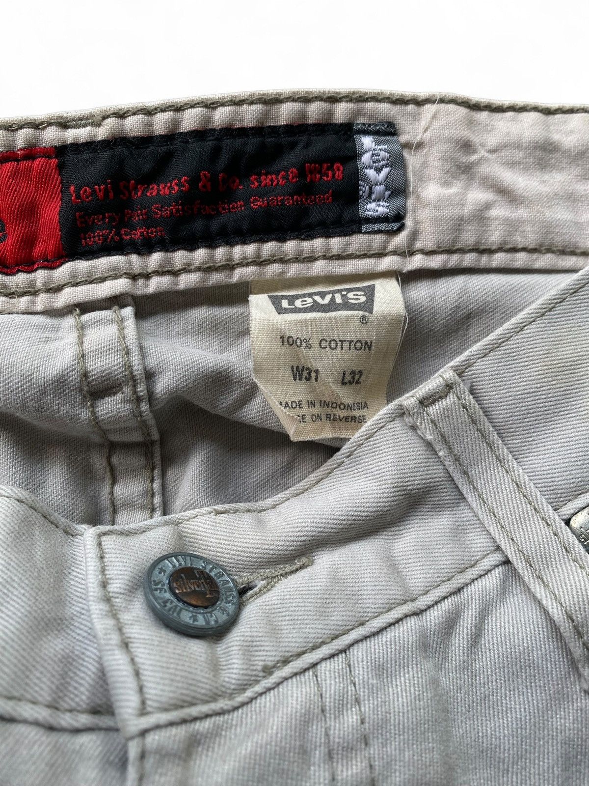 Levi's Vintage 1990’s Baggy Levis Silvertab Loose jeans Size US 31 - 5 Thumbnail