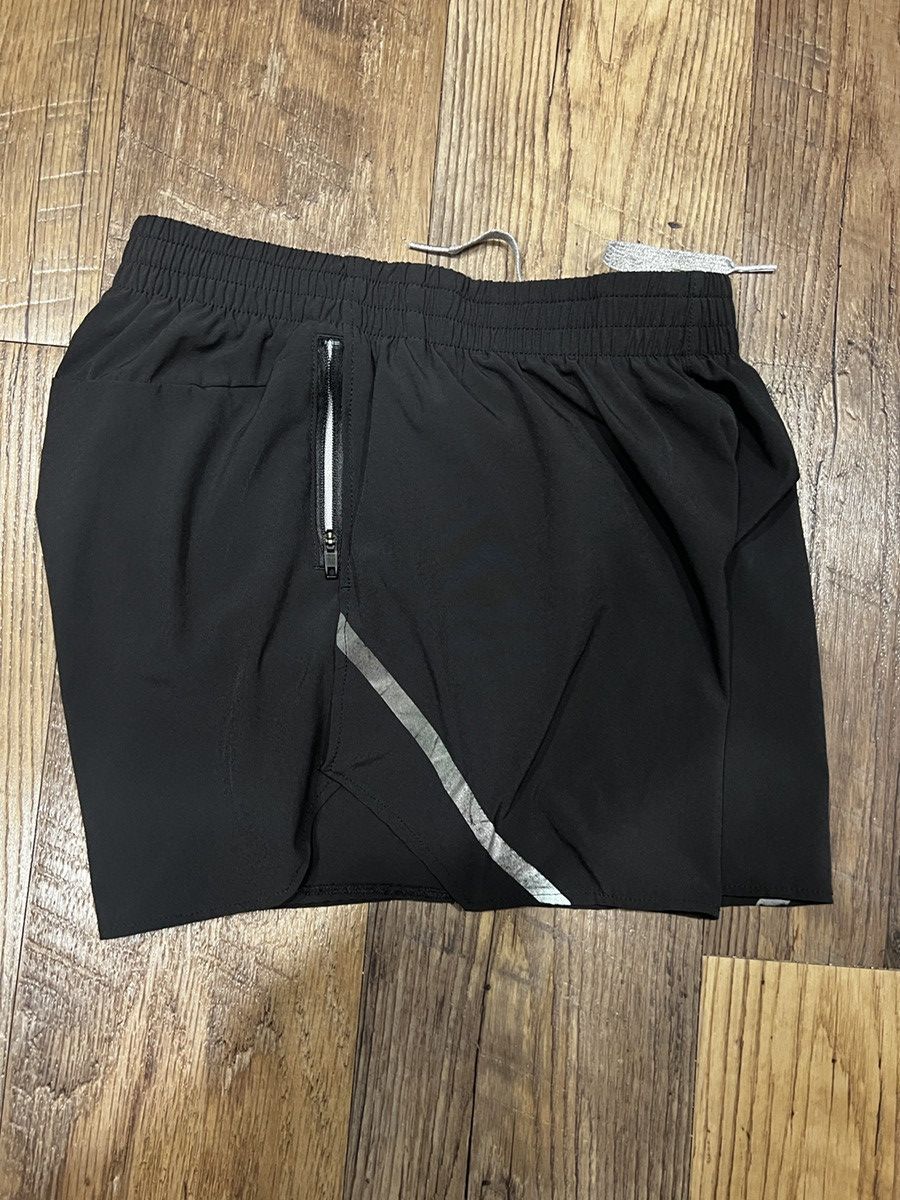 Adidas Adidas energy running short 2 inch Size US 28 / EU 44 - 4 Thumbnail