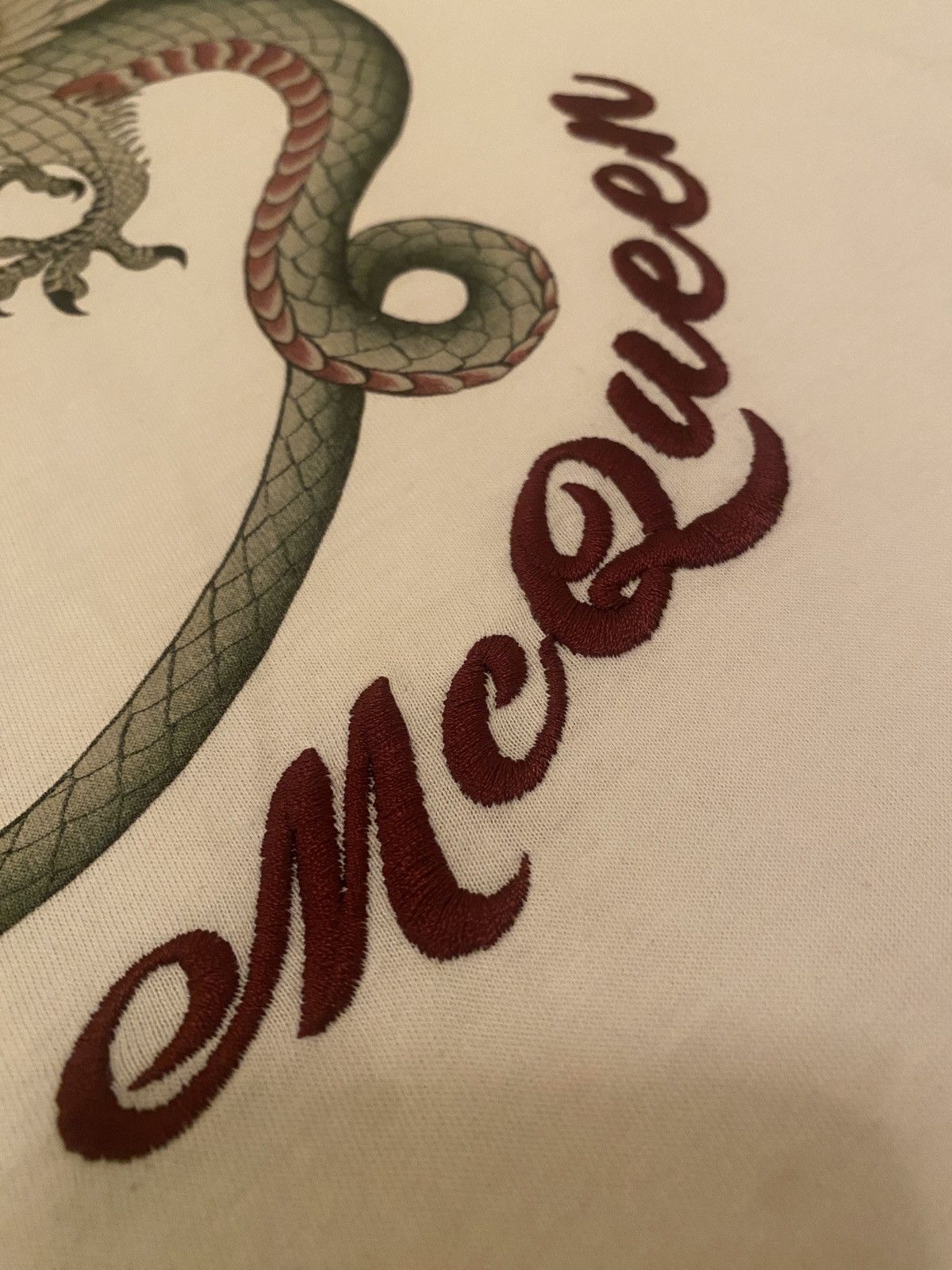 Alexander McQueen Alexander Mcqueen Dragon Tshirt Size US XXL / EU 58 / 5 - 3 Thumbnail