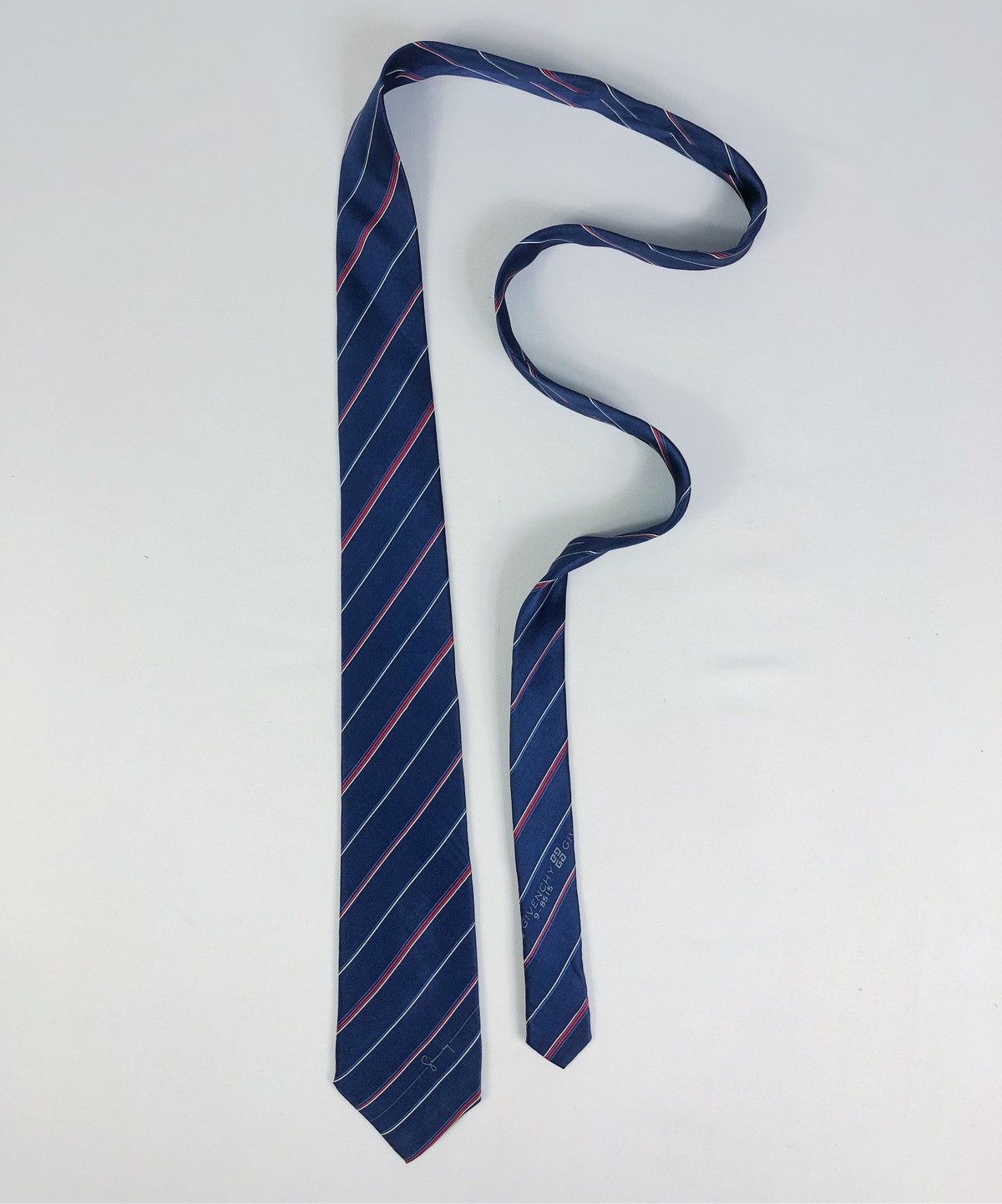 Givenchy Rare Vintage Givenchy Gentleman Silk Tie Size ONE SIZE - 2 Thumbnail