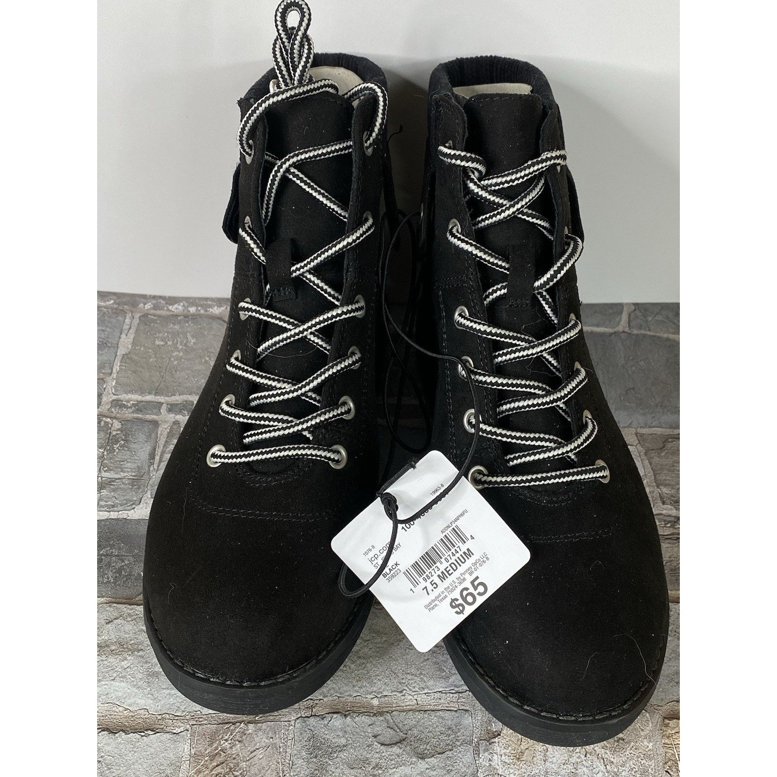 St. Johns Bay NWT $65 St. John's Bay SHAE Stacked Heel Lace Up Black Boots Size US 7.5 / IT 37.5 - 1 Thumbnail