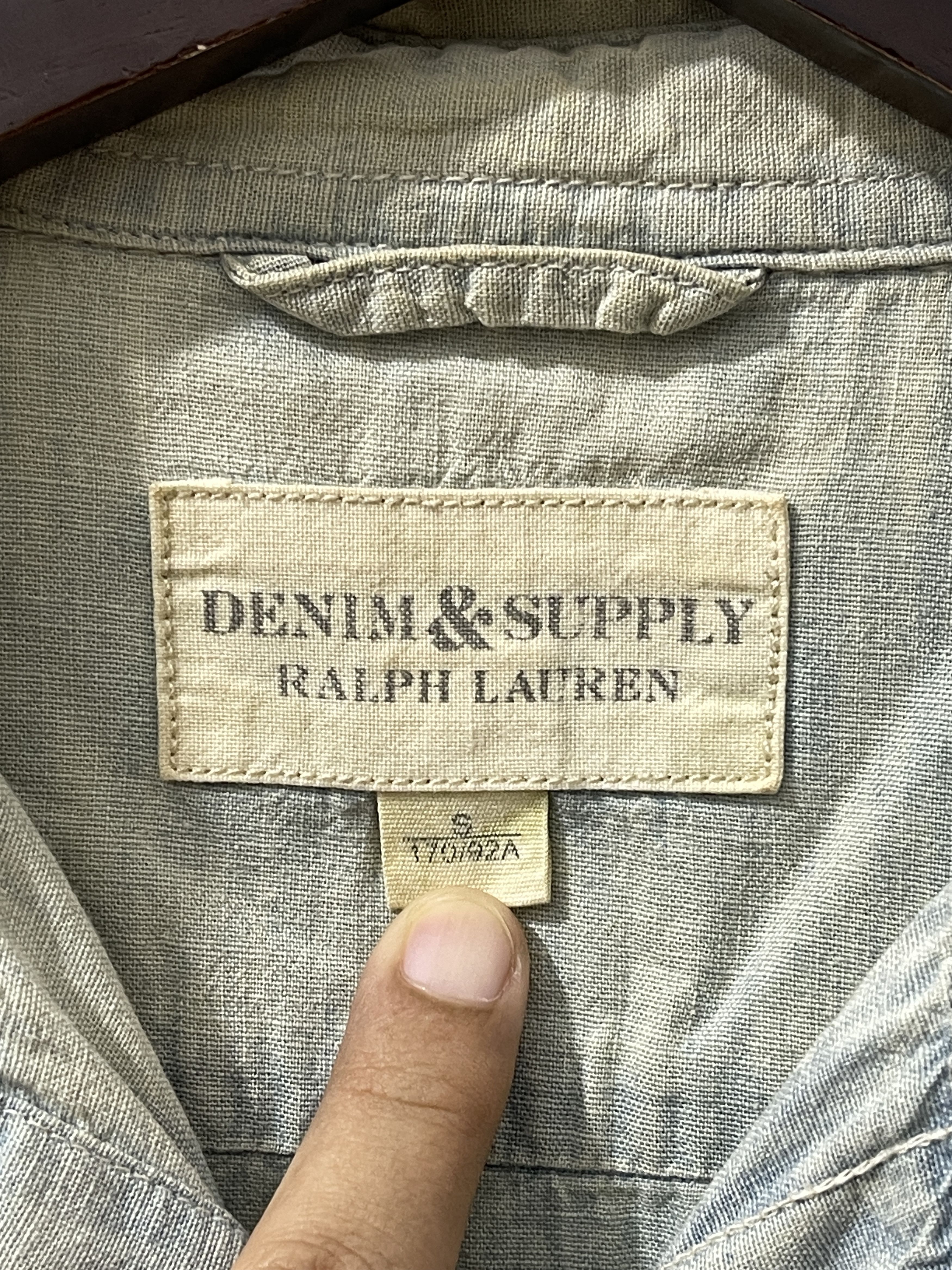 Denim & Supply Ralph Lauren Vintage Ralph Lauren Native Painted Art Button Up Shirts Size US S / EU 44-46 / 1 - 6 Thumbnail