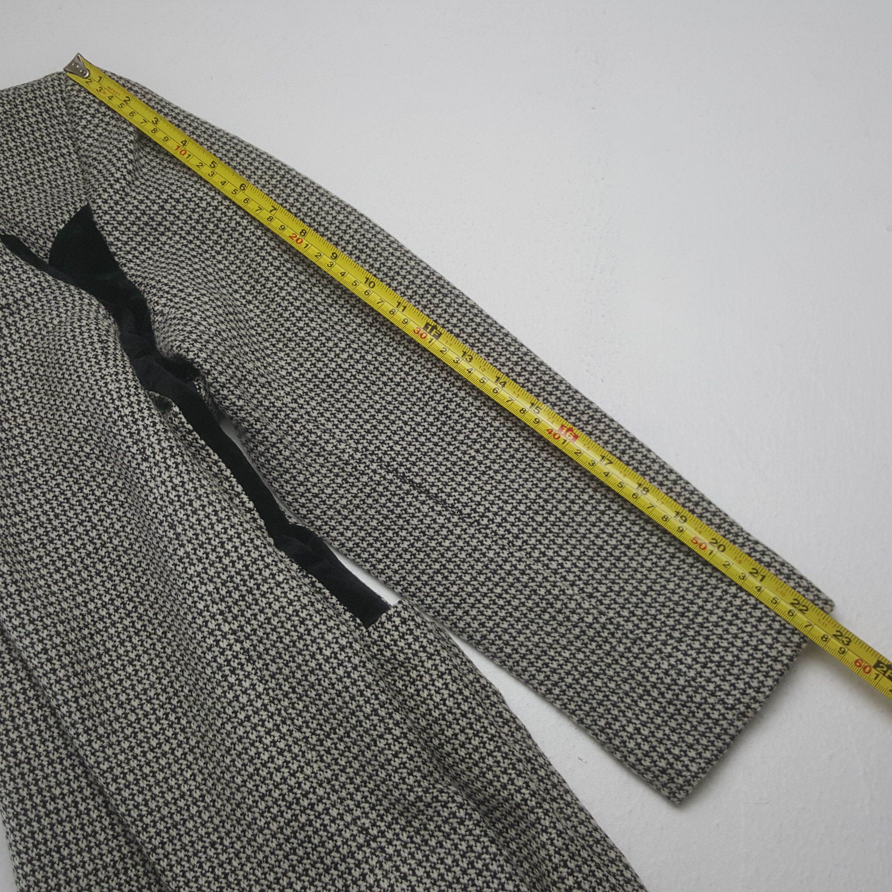 Yves Saint Laurent Vintage Yves Saint Laurent Designer Jacket C324N1 Size US XS / EU 42 / 0 - 6 Thumbnail