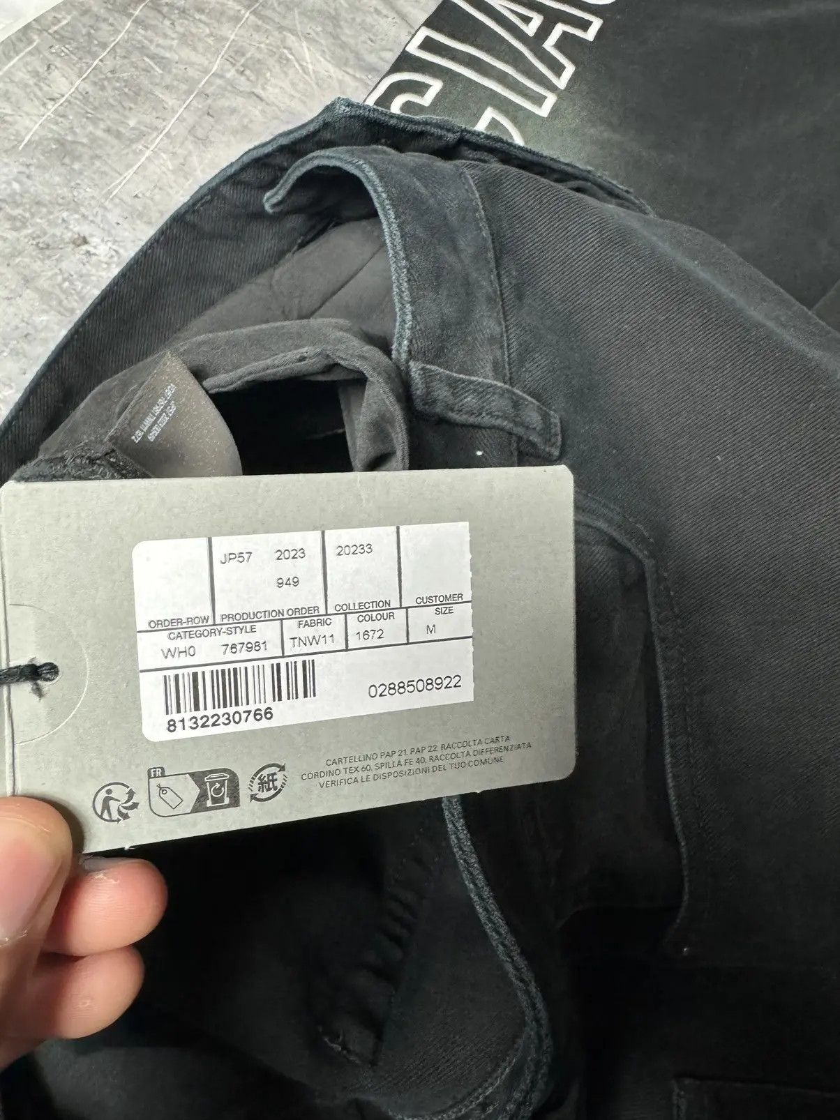 Balenciaga Balenciaga Outline Baggy Pants in Black Size US 30 / EU 46 - 11 Thumbnail