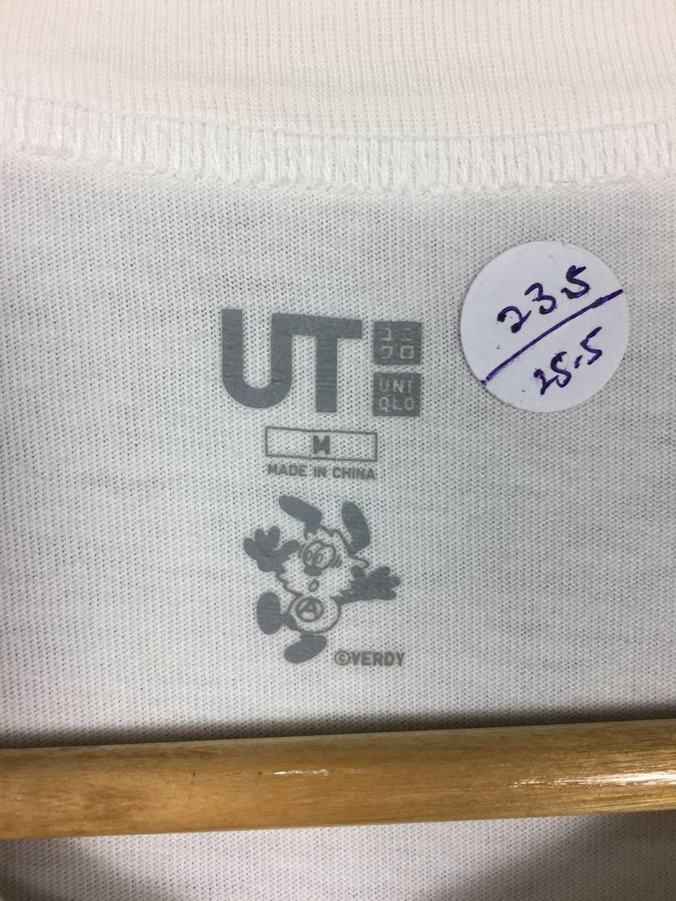 Japanese Brand × Uniqlo Uniqlo X Verdy “Why Bother? Why Not?” Cartoon Tee Size US M / EU 48-50 / 2 - 10 Thumbnail