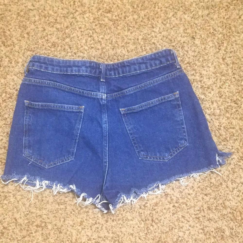 Forever 21 Forever 21 High Waist Jean Shorts Size 27 Size 27" / US 4 / IT 40 - 2 Thumbnail