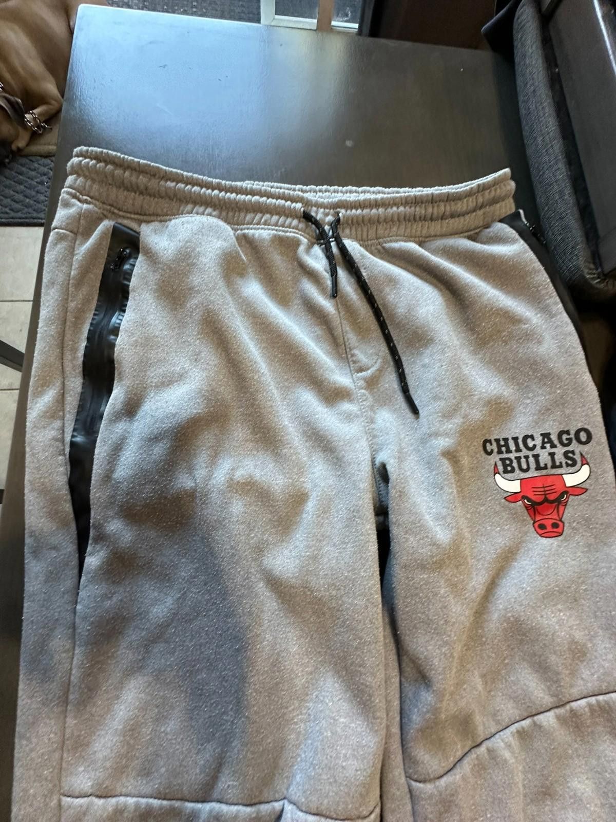 NBA Chicago Bulls Grey Basketball Sweat pants XL Size US 36 / EU 52 - 4 Thumbnail